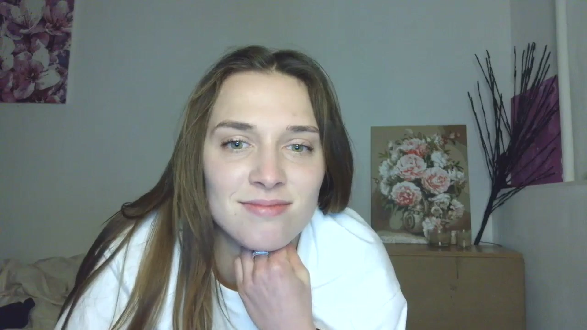 Gallery image thumbnail from HaleyReed's myfreecams stream on, 02/18/2026, 16:31 image 3 of 20