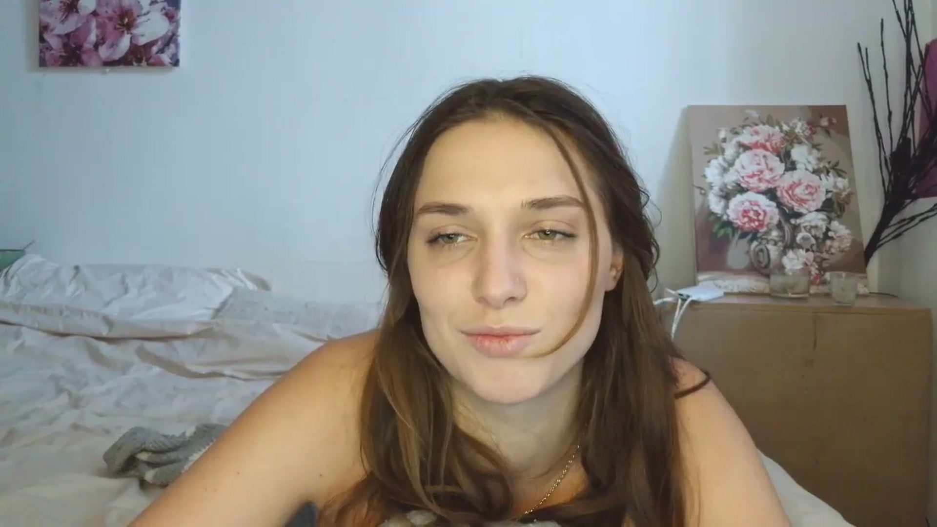 Gallery image thumbnail from HaleyReed's myfreecams stream on, 02/19/2026, 13:17 image 15 of 20