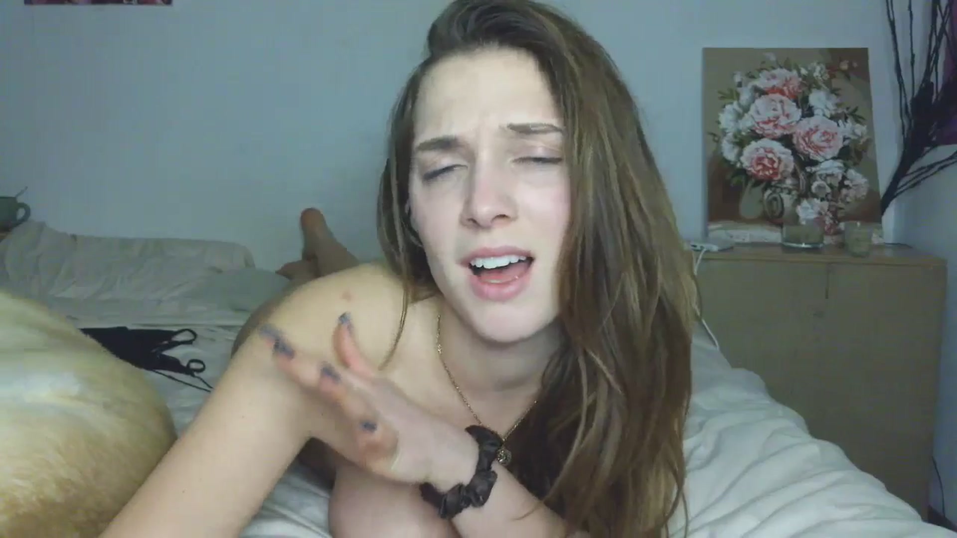 Gallery image thumbnail from HaleyReed's myfreecams stream on, 02/19/2026, 16:01 image 2 of 20