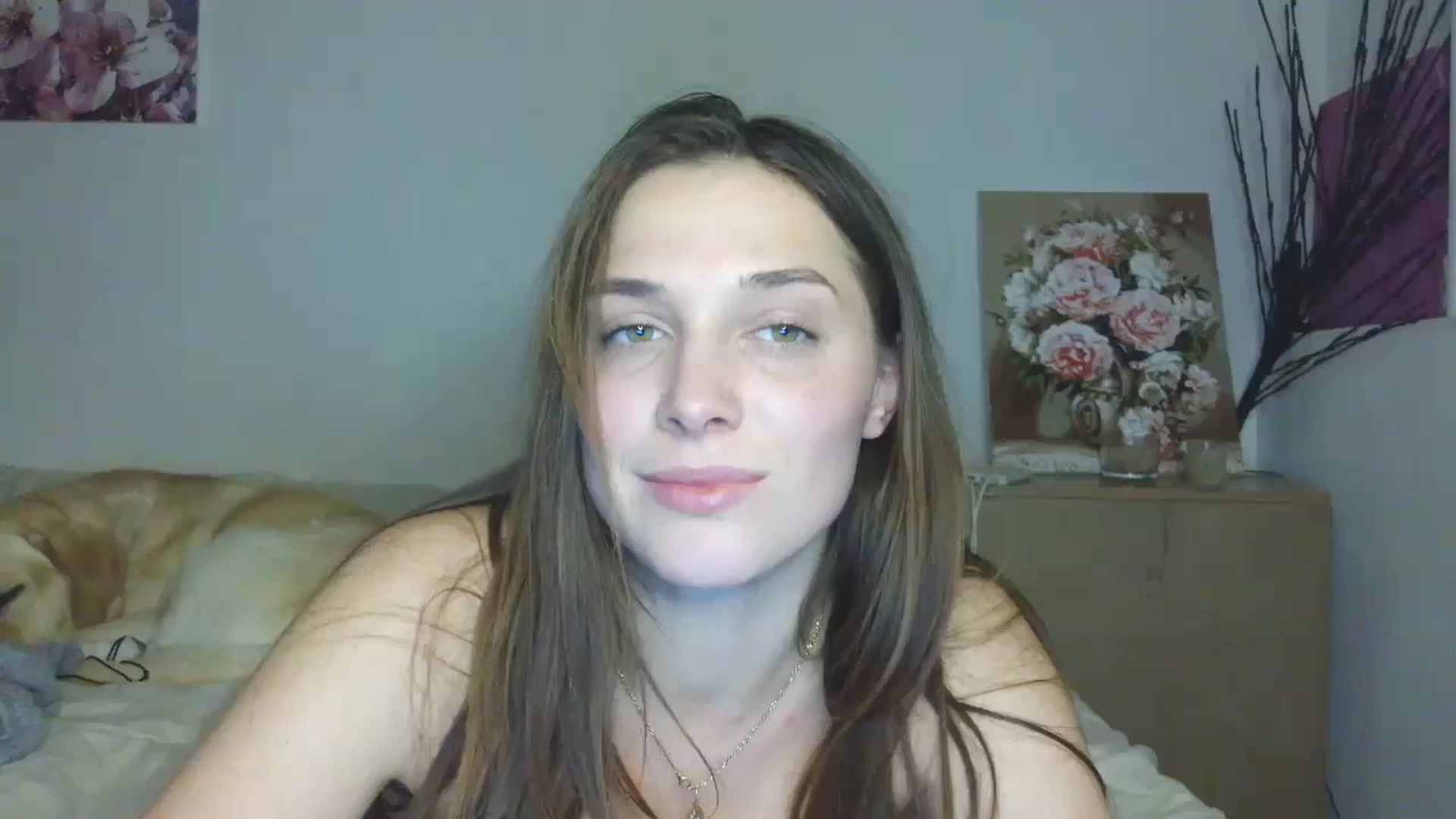 Gallery image thumbnail from HaleyReed's myfreecams stream on, 02/19/2026, 16:33 image 1 of 20