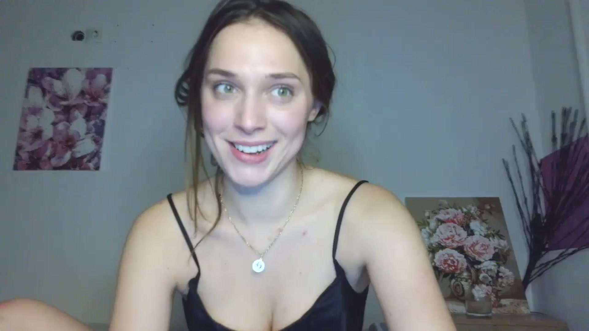 Gallery image thumbnail from HaleyReed's myfreecams stream on, 02/19/2026, 17:45 image 10 of 20