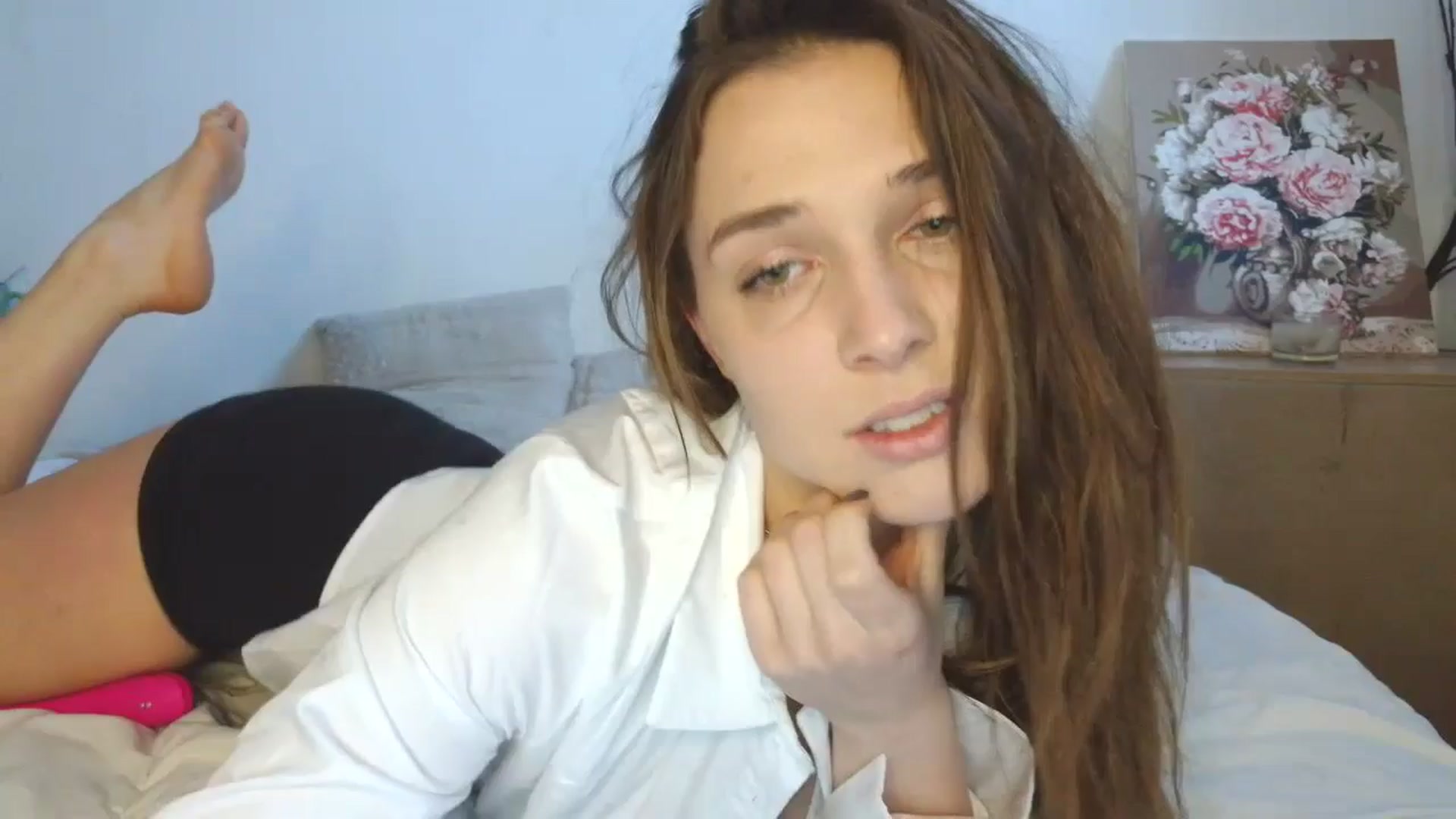 Gallery image thumbnail from HaleyReed's myfreecams stream on, 02/20/2026, 14:32 image 1 of 20
