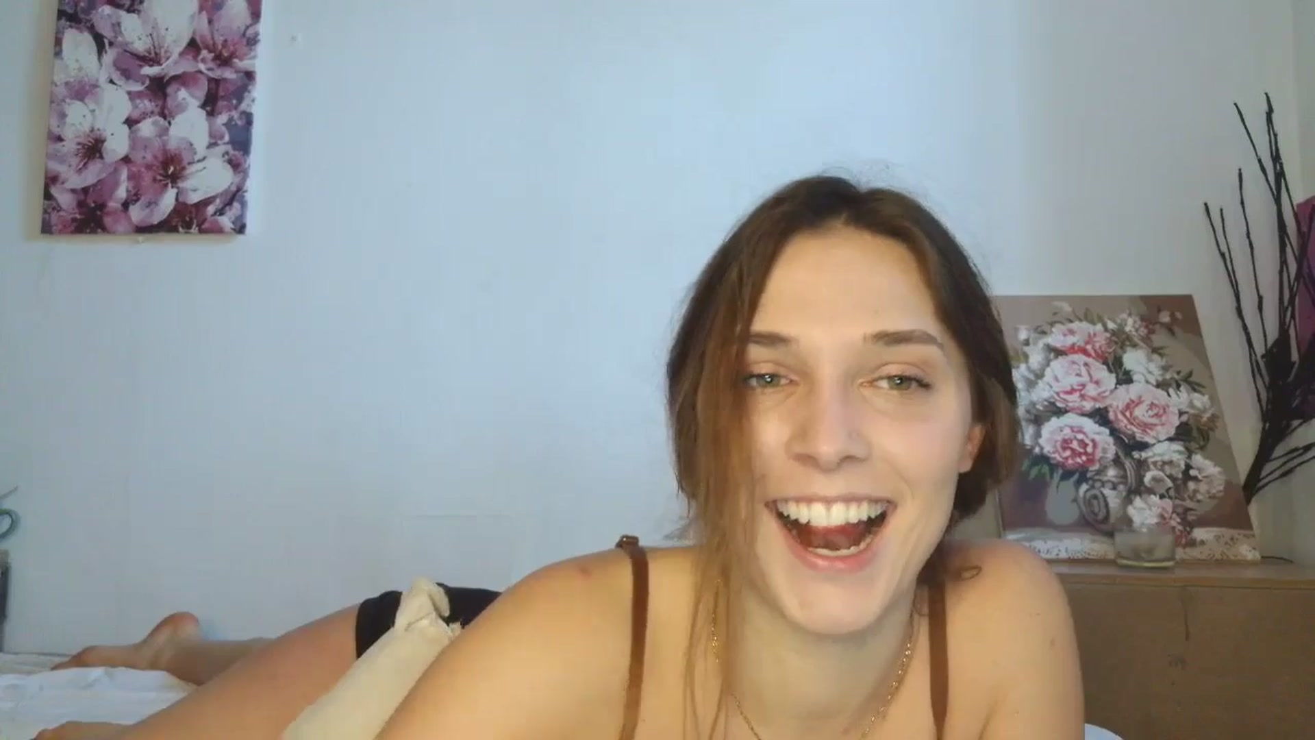 Gallery image thumbnail from HaleyReed's myfreecams stream on, 02/20/2026, 14:32 image 4 of 20