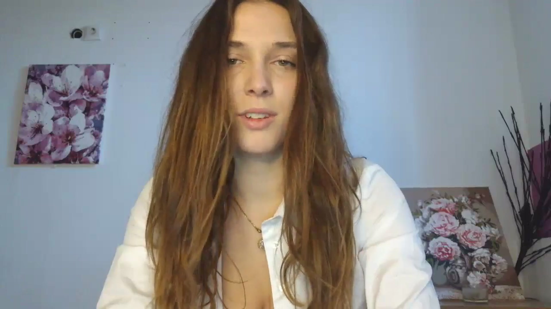 Gallery image thumbnail from HaleyReed's myfreecams stream on, 02/20/2026, 14:32 image 15 of 20
