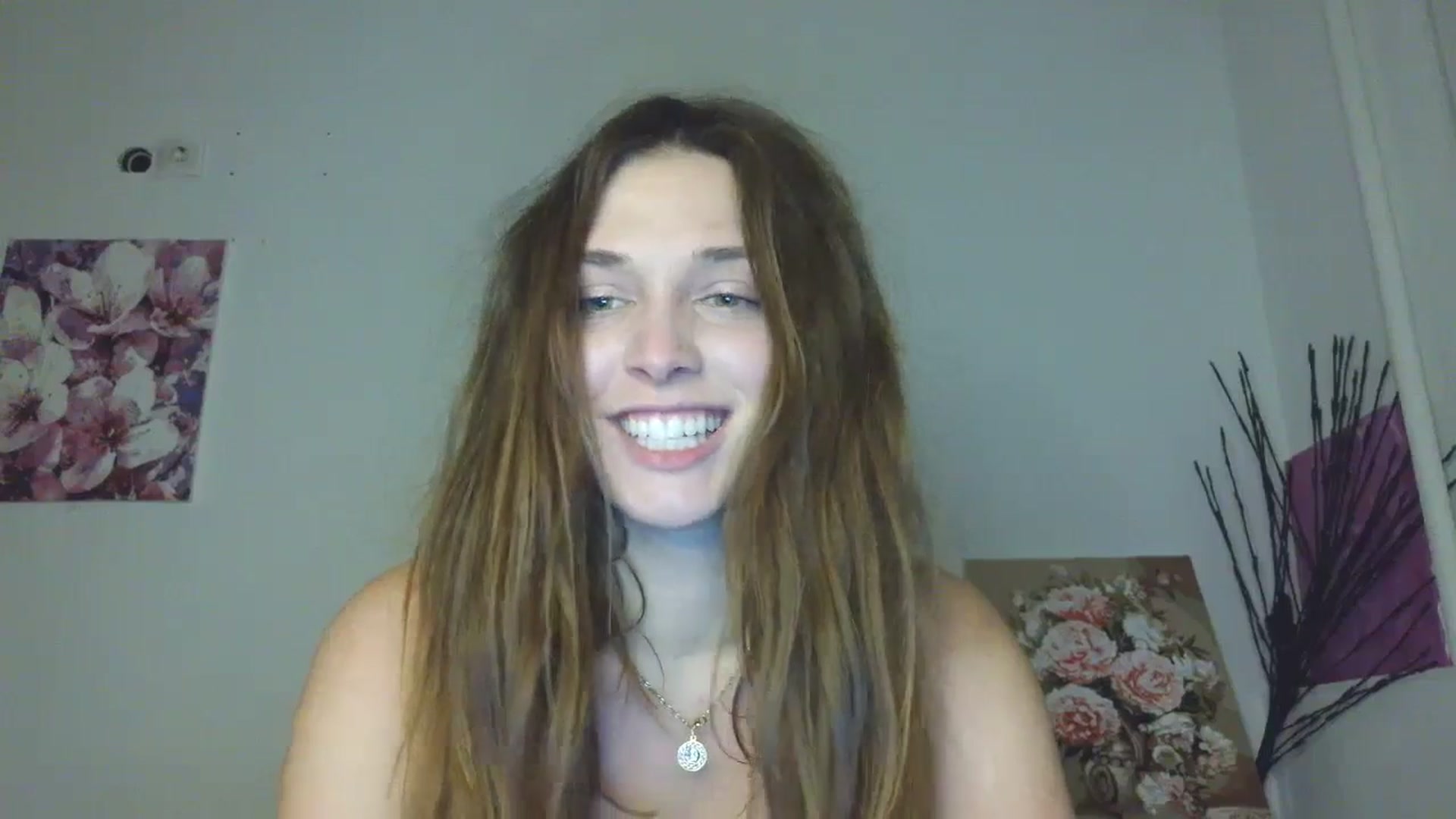 Gallery image thumbnail from HaleyReed's myfreecams stream on, 02/20/2026, 16:09 image 17 of 20