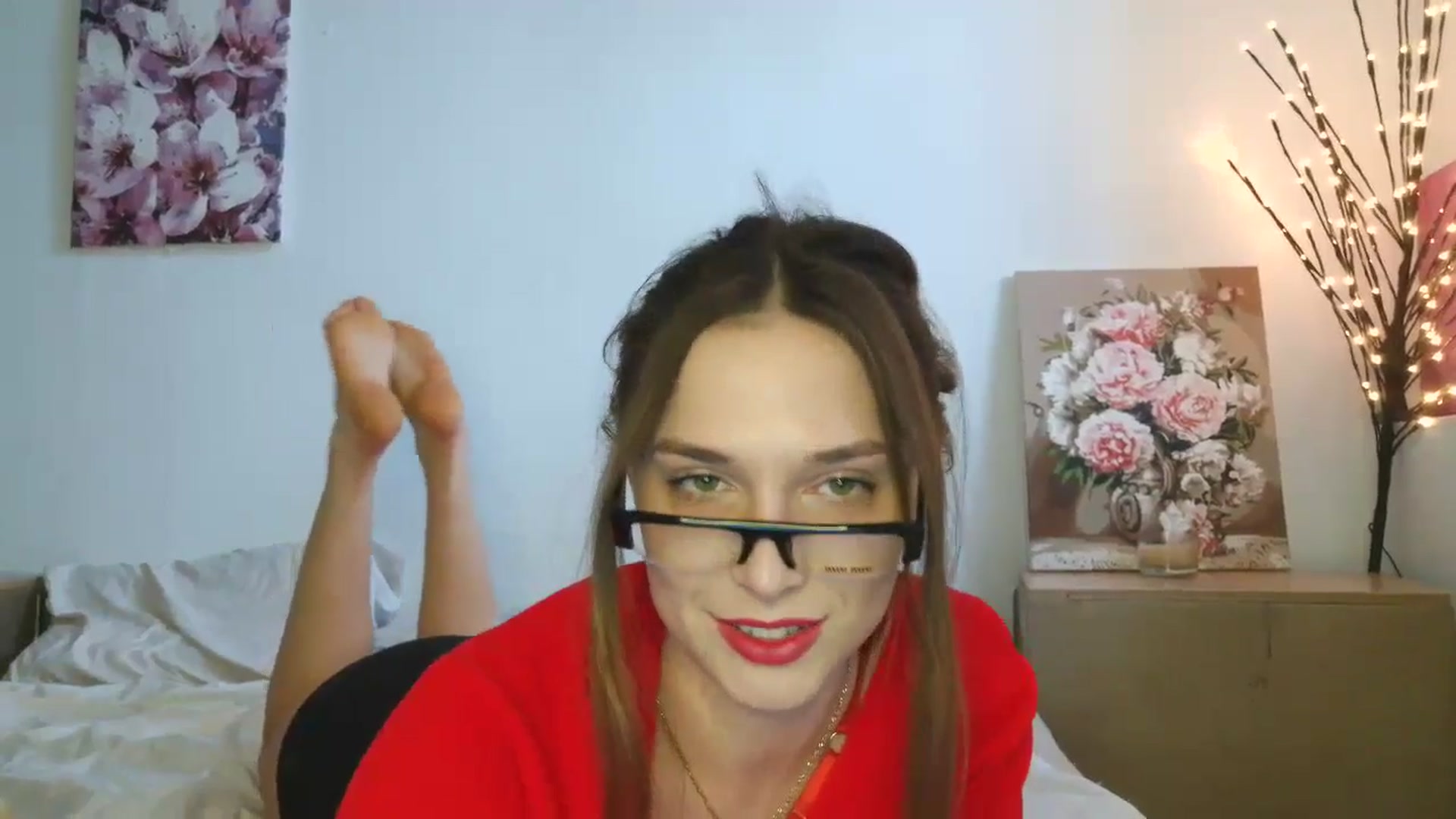 Gallery image thumbnail from HaleyReed's myfreecams stream on, 02/22/2026, 13:45 image 15 of 20