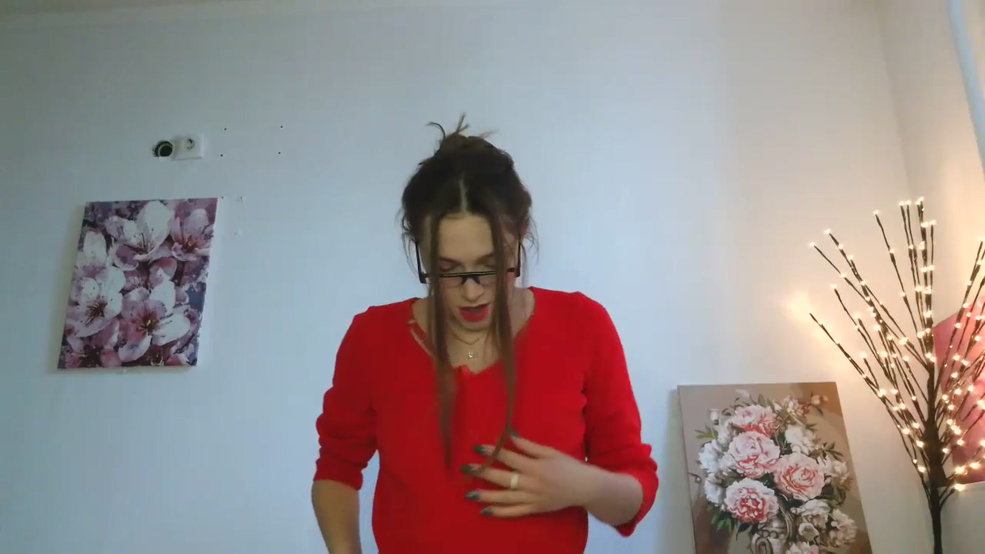 Gallery image thumbnail from HaleyReed's myfreecams stream on, 02/22/2026, 14:00 image 3 of 20