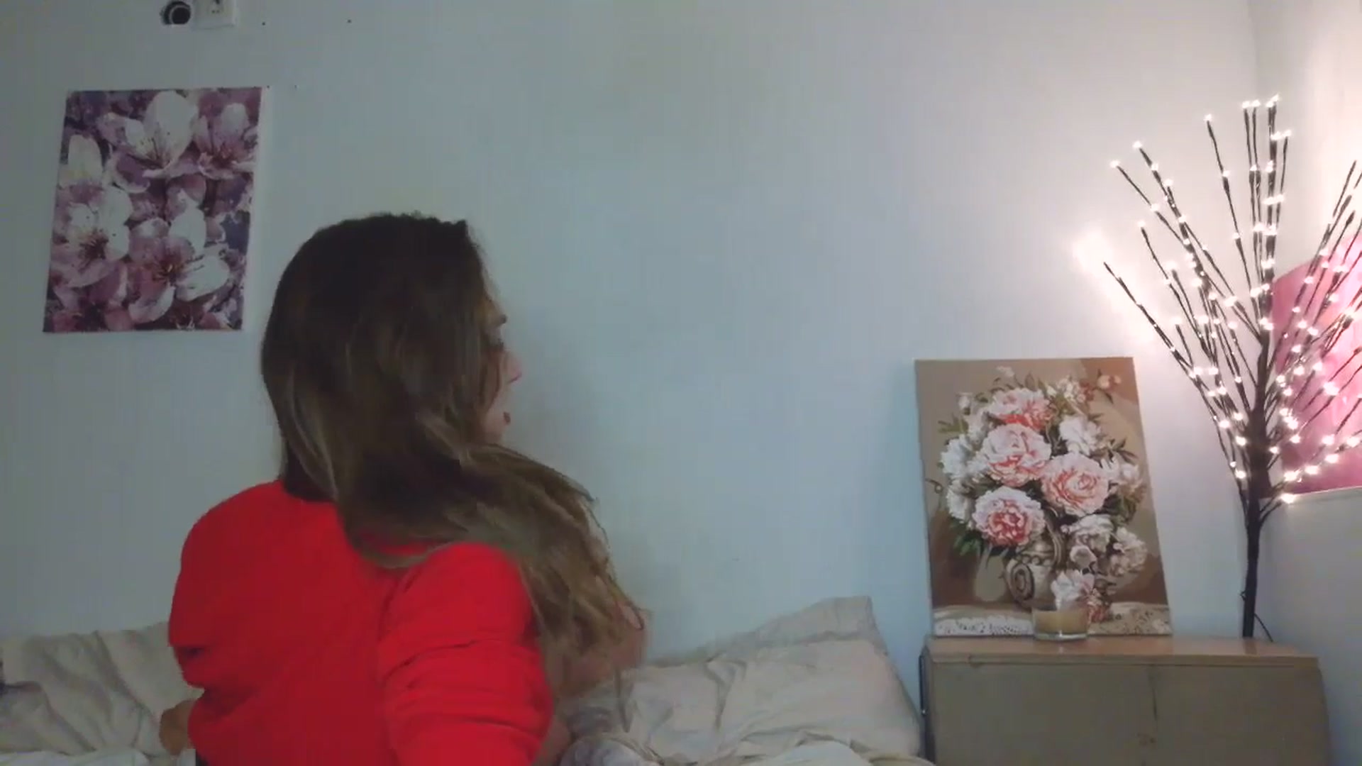 Gallery image thumbnail from HaleyReed's myfreecams stream on, 02/22/2026, 16:02 image 14 of 20