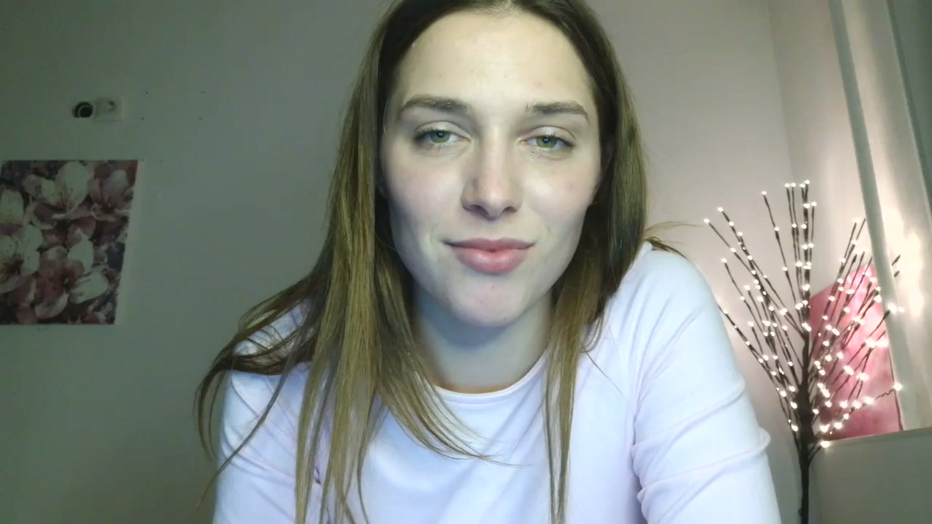 Gallery image thumbnail from HaleyReed's myfreecams stream on, 02/23/2026, 16:16 image 4 of 20