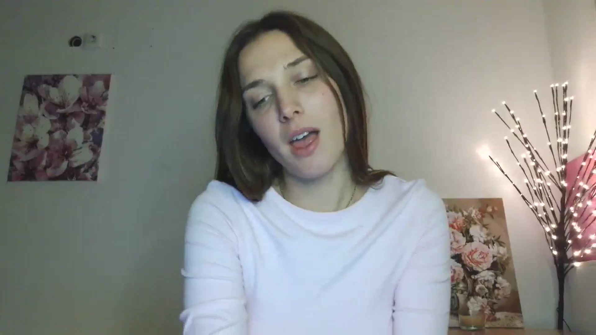 Gallery image thumbnail from HaleyReed's myfreecams stream on, 02/23/2026, 16:16 image 13 of 20