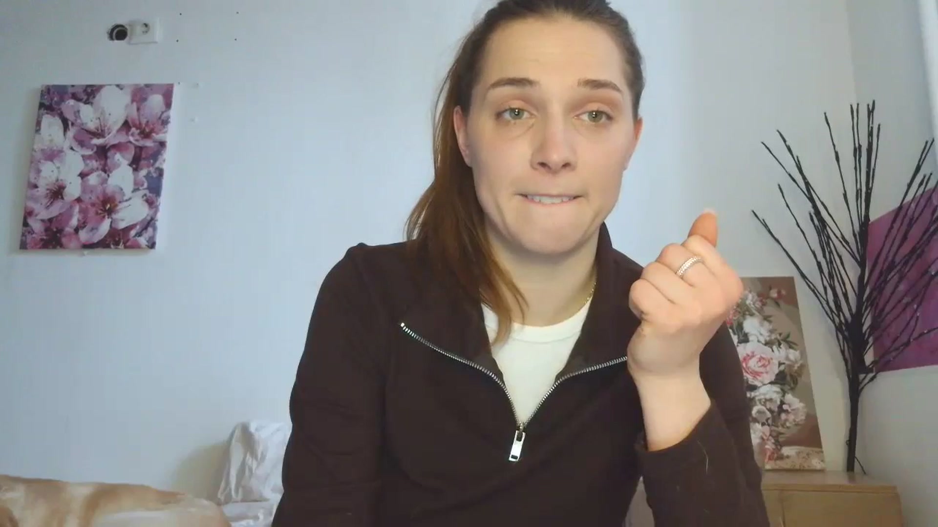 Gallery image thumbnail from HaleyReed's myfreecams stream on, 02/25/2026, 12:25 image 20 of 20