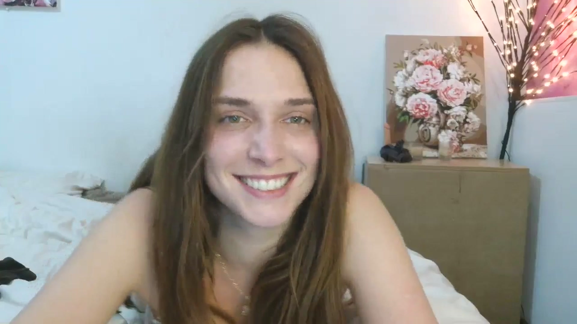 Gallery image thumbnail from HaleyReed's myfreecams stream on, 02/25/2026, 15:23 image 12 of 20