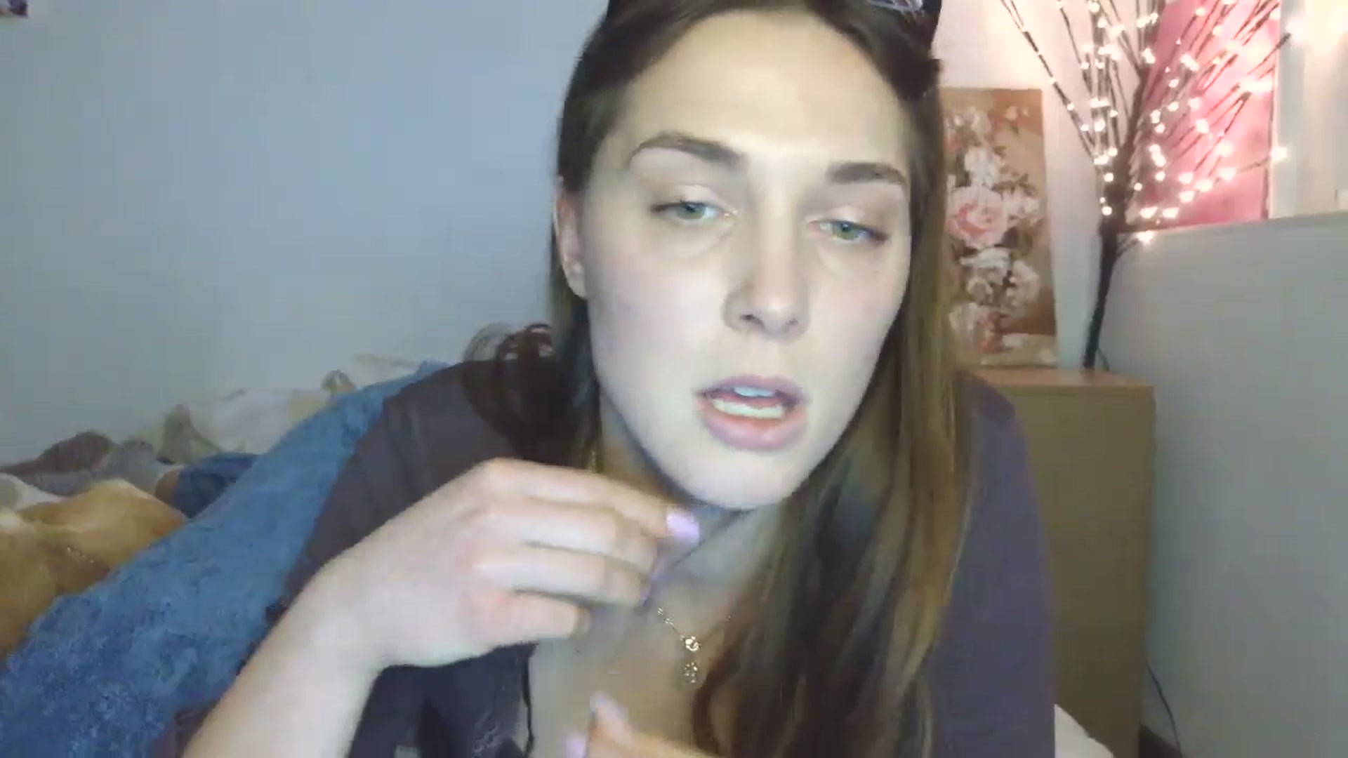 Gallery image thumbnail from HaleyReed's myfreecams stream on, 02/26/2026, 15:27 image 8 of 20