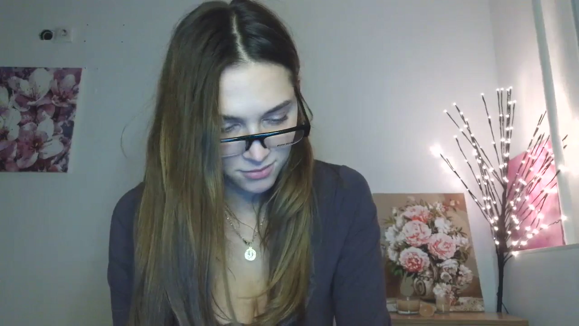 Gallery image thumbnail from HaleyReed's myfreecams stream on, 02/26/2026, 17:00 image 3 of 20