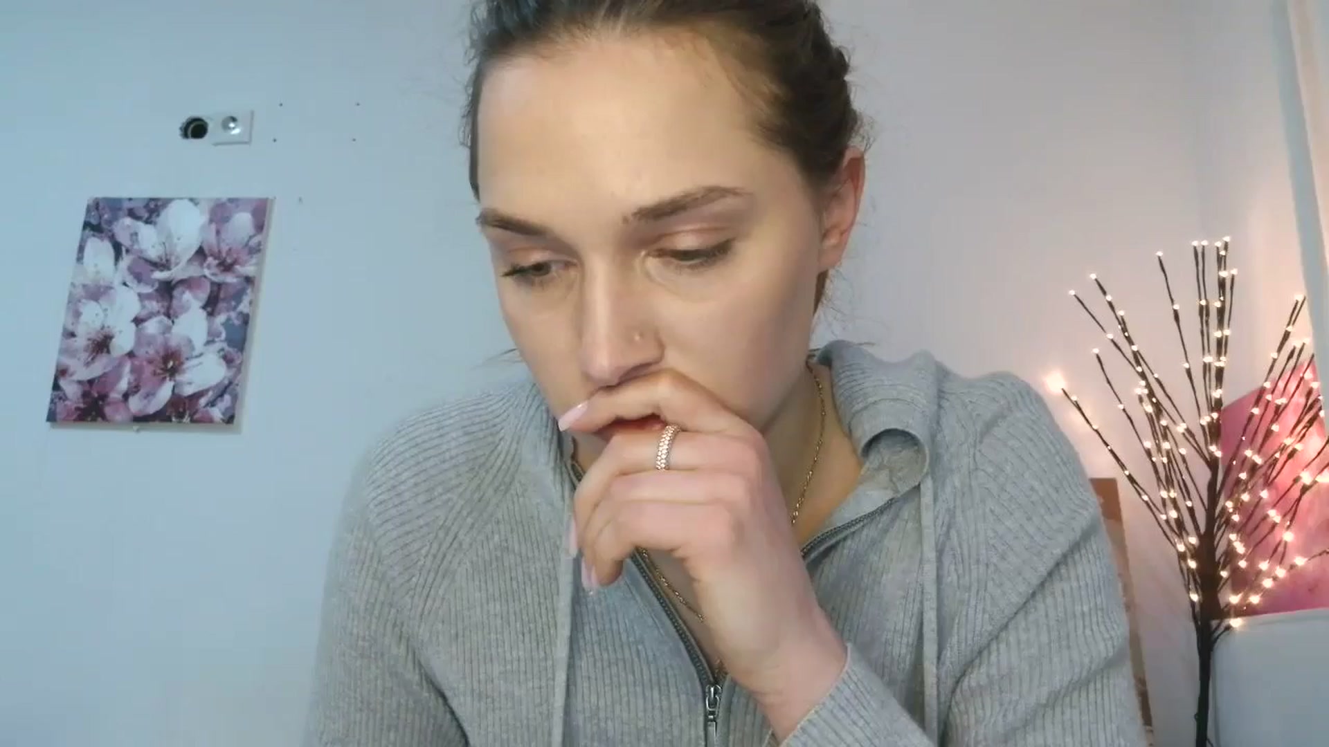Gallery image thumbnail from HaleyReed's myfreecams stream on, 02/27/2026, 15:49 image 1 of 20