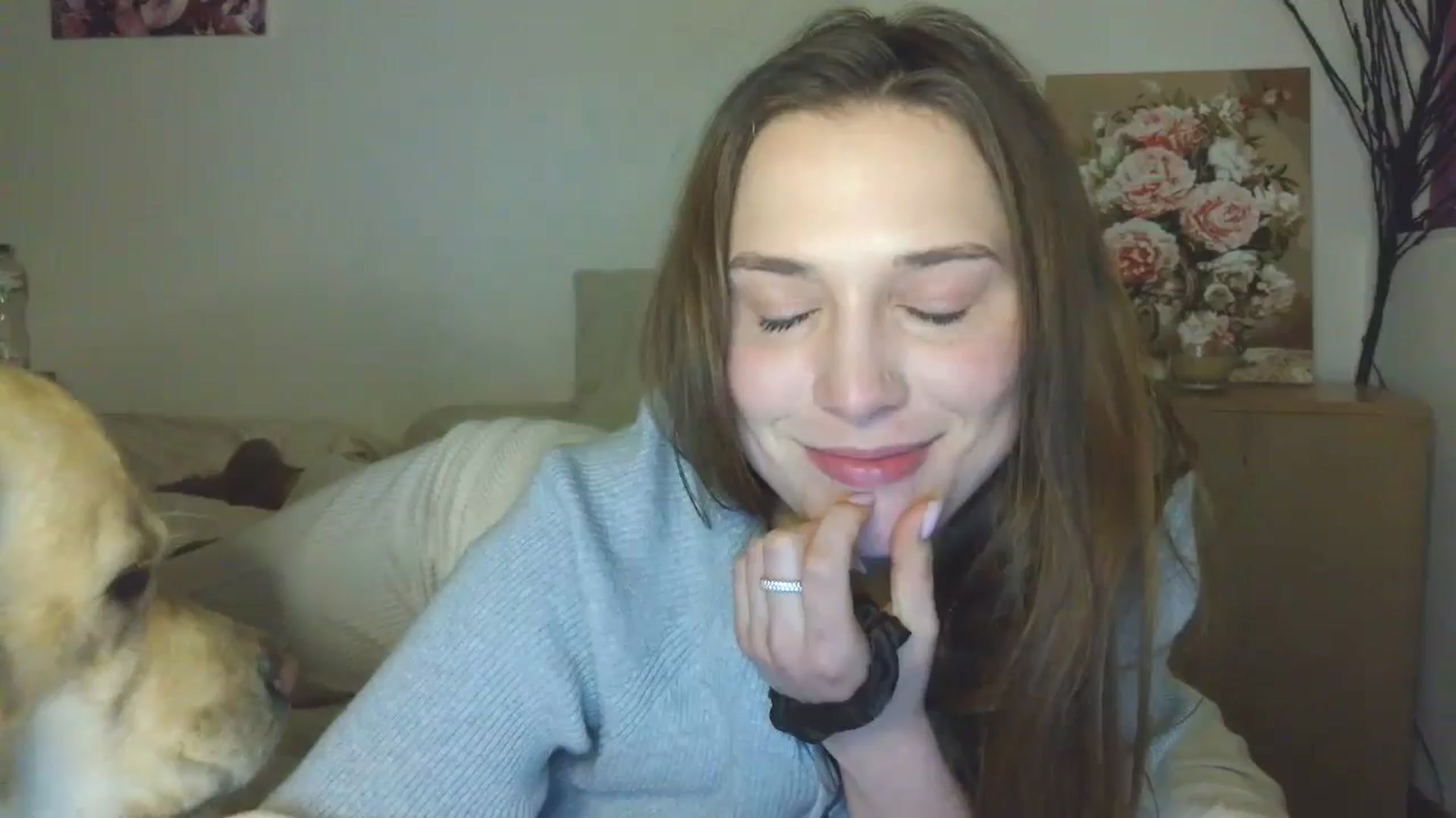 Gallery image thumbnail from HaleyReed's myfreecams stream on, 02/27/2026, 16:38 image 16 of 20