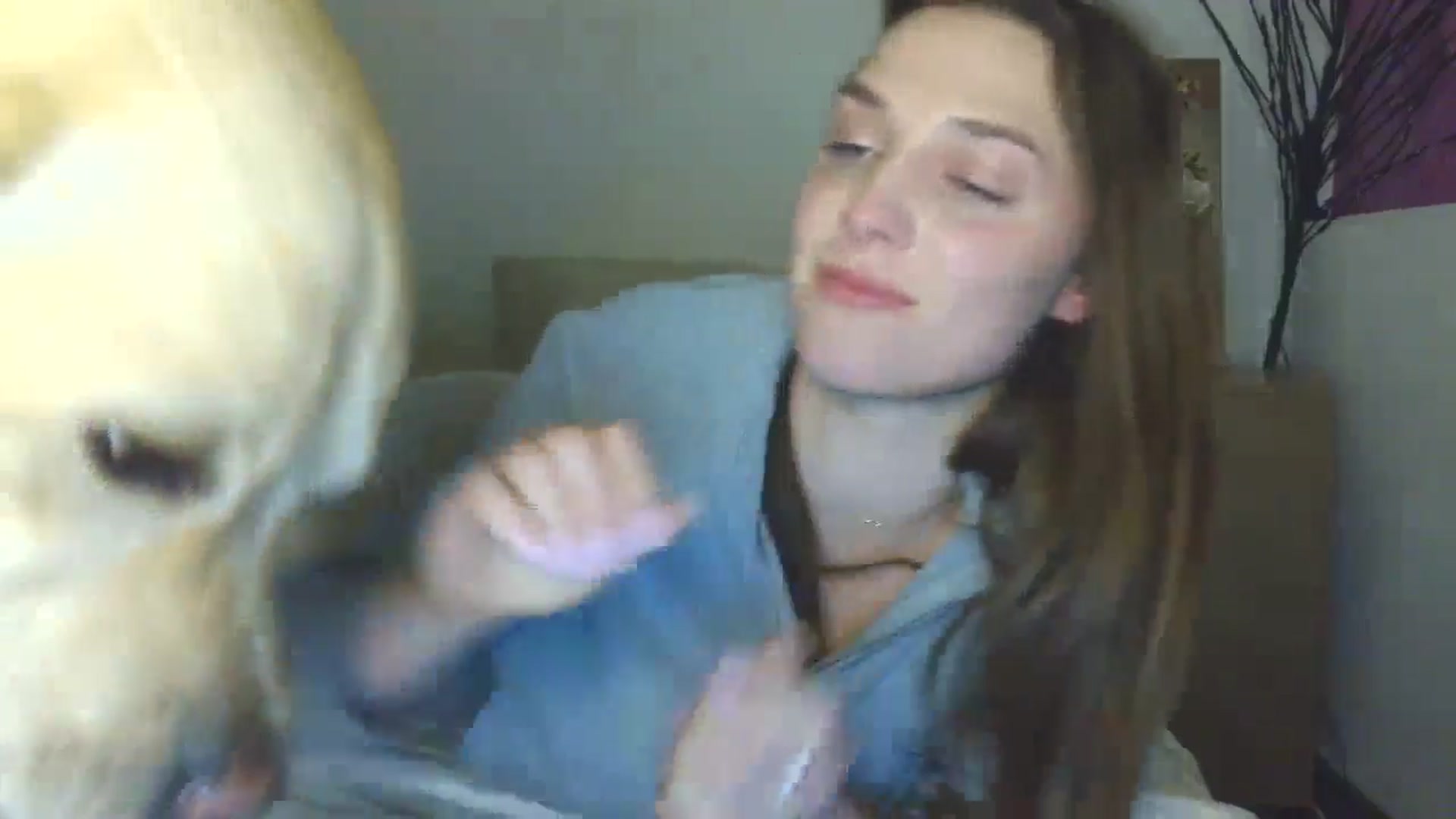 Gallery image thumbnail from HaleyReed's myfreecams stream on, 02/27/2026, 16:38 image 14 of 20