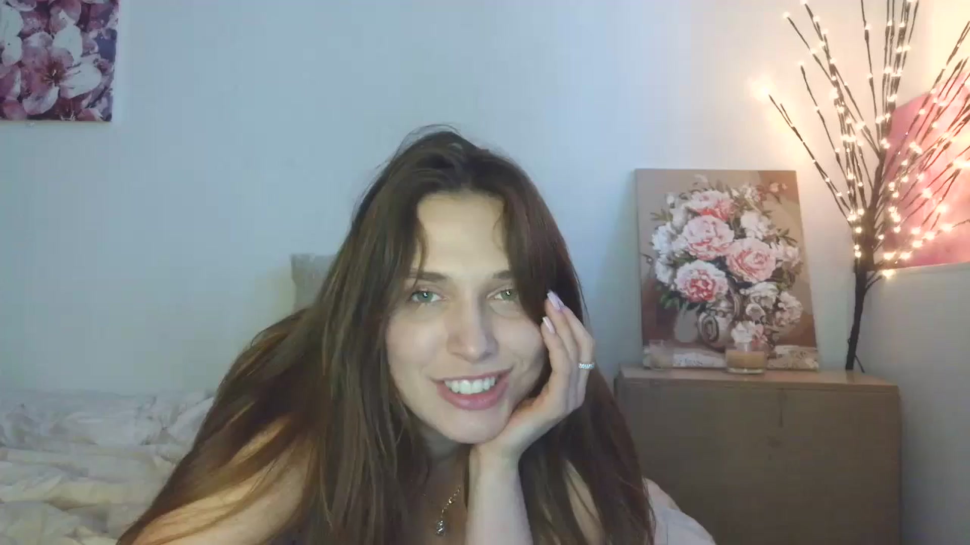 Gallery image thumbnail from HaleyReed's myfreecams stream on, 03/01/2026, 15:24 image 5 of 20