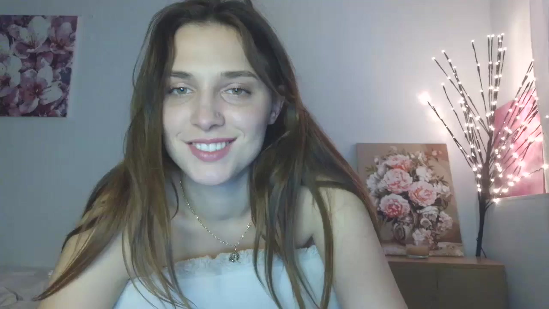 Gallery image thumbnail from HaleyReed's myfreecams stream on, 03/01/2026, 15:24 image 19 of 20