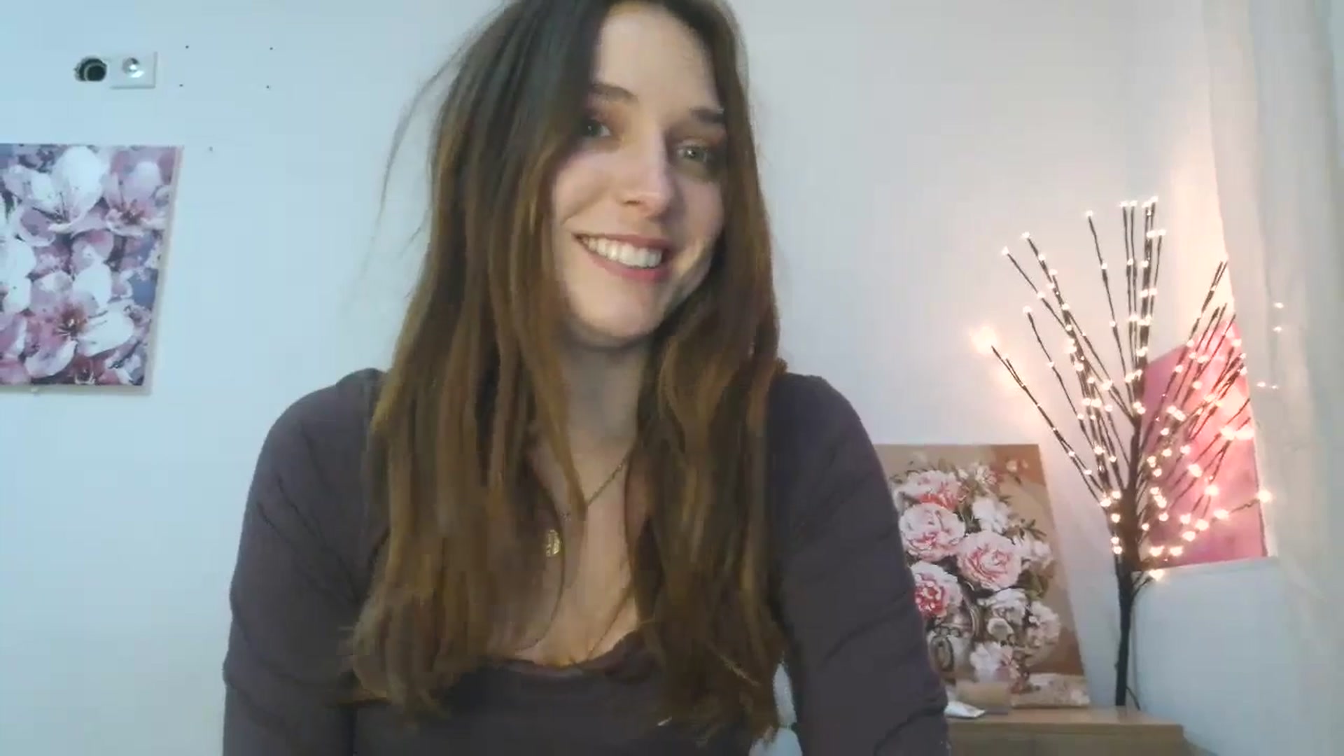Gallery image thumbnail from HaleyReed's myfreecams stream on, 03/01/2026, 16:33 image 7 of 20