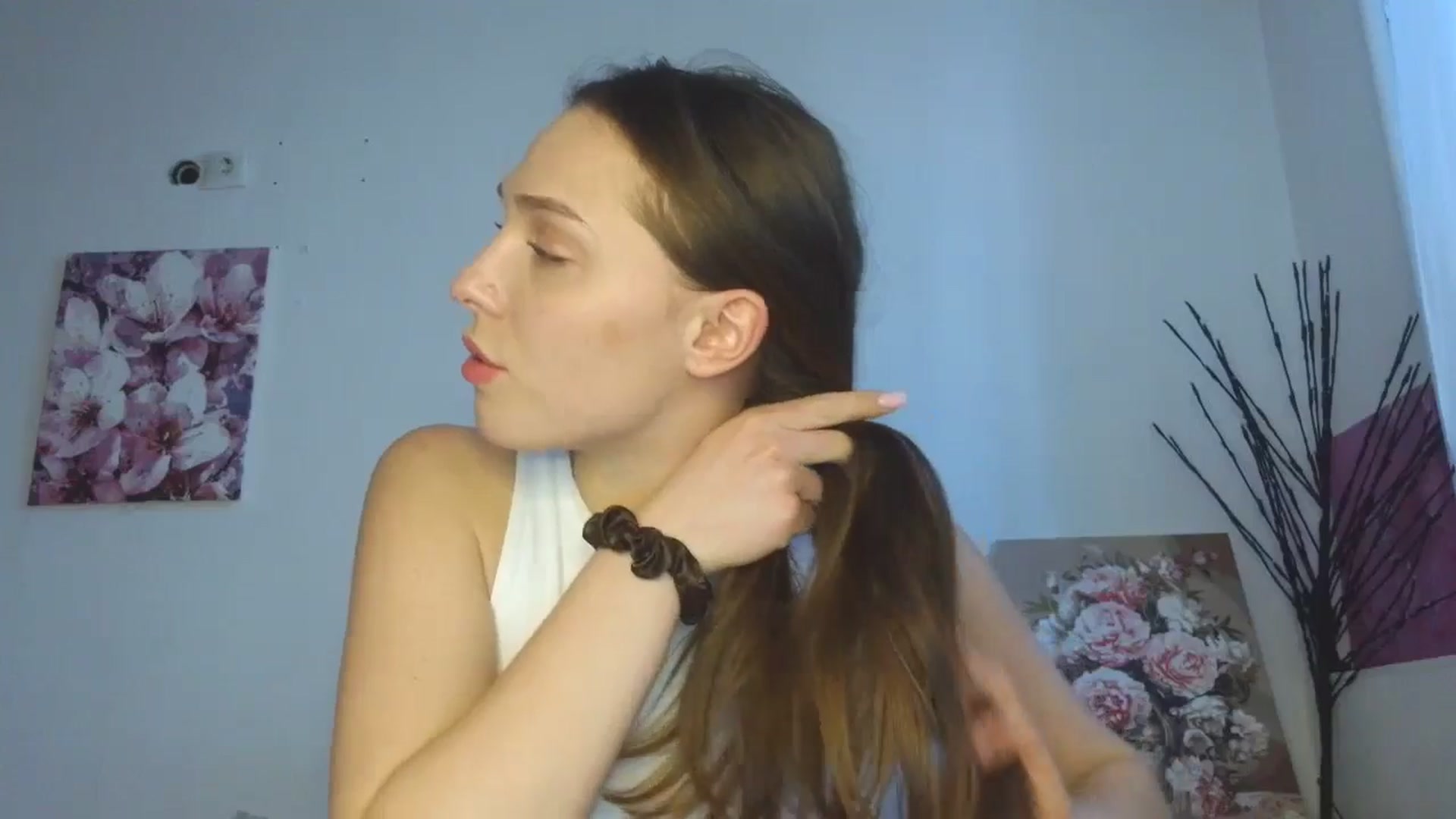 Gallery image thumbnail from HaleyReed's myfreecams stream on, 03/02/2026, 15:04 image 10 of 20