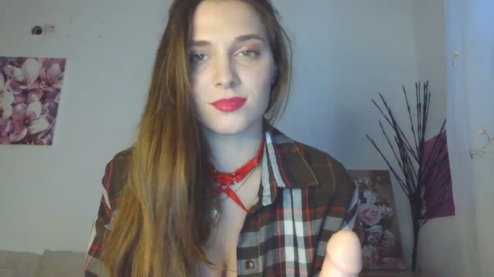 Gallery image thumbnail from HaleyReed's myfreecams stream on, 03/03/2026, 15:09 image 12 of 20