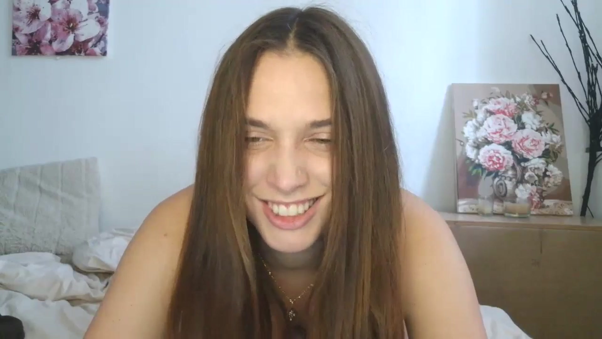 Gallery image thumbnail from HaleyReed's myfreecams stream on, 03/04/2026, 11:01 image 17 of 20