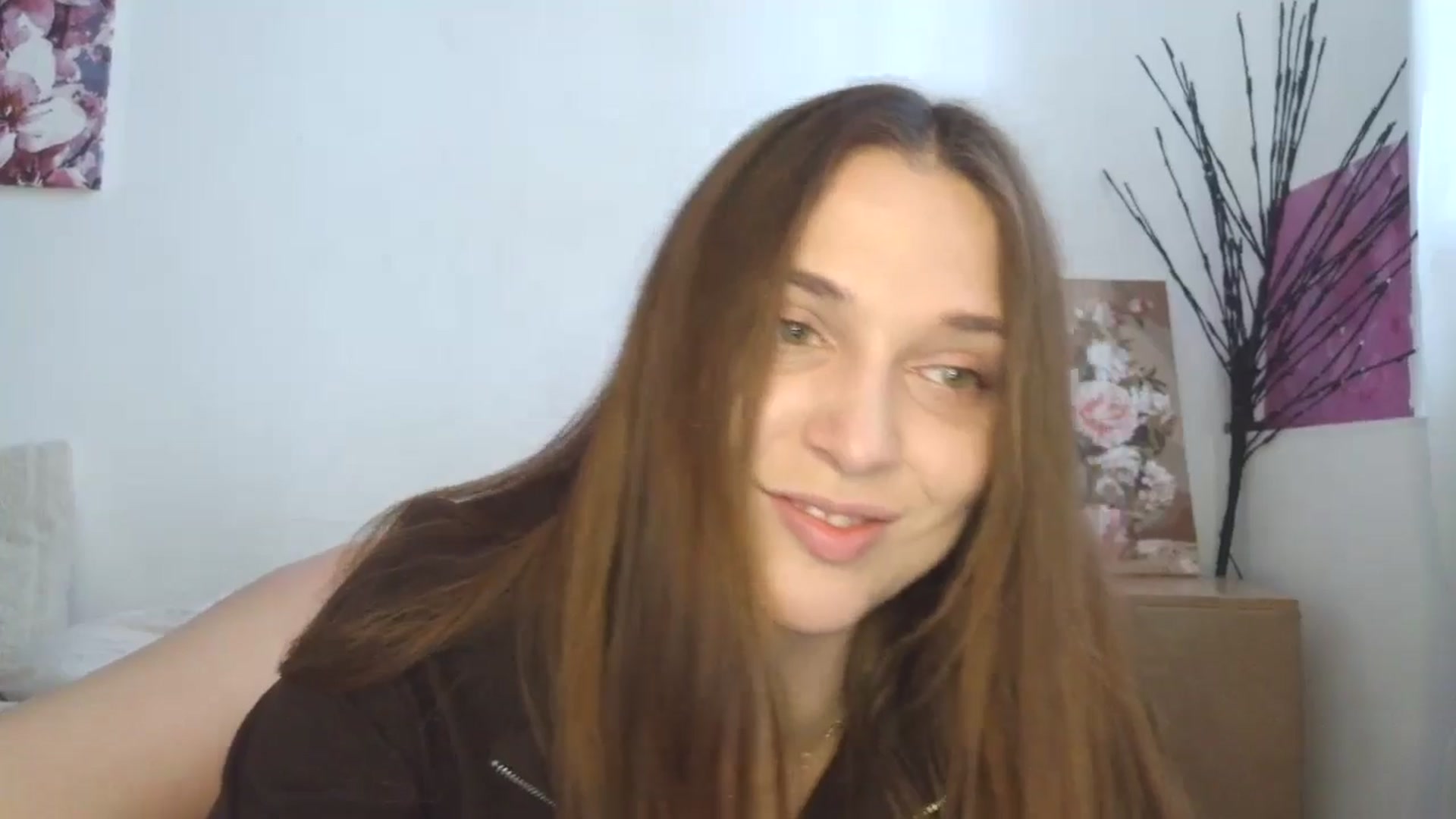 Gallery image thumbnail from HaleyReed's myfreecams stream on, 03/04/2026, 11:01 image 8 of 20