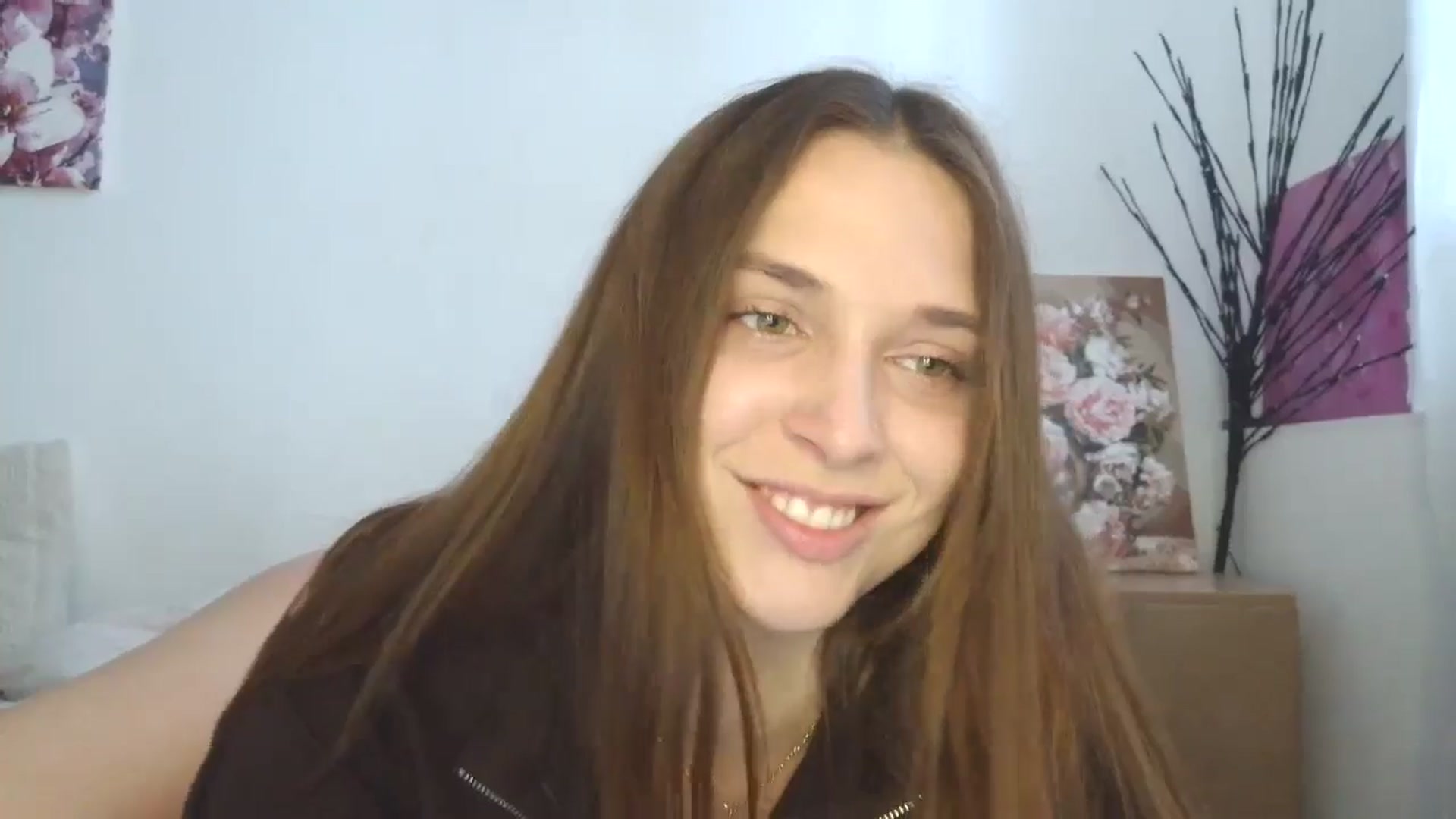 Gallery image thumbnail from HaleyReed's myfreecams stream on, 03/04/2026, 11:01 image 7 of 20