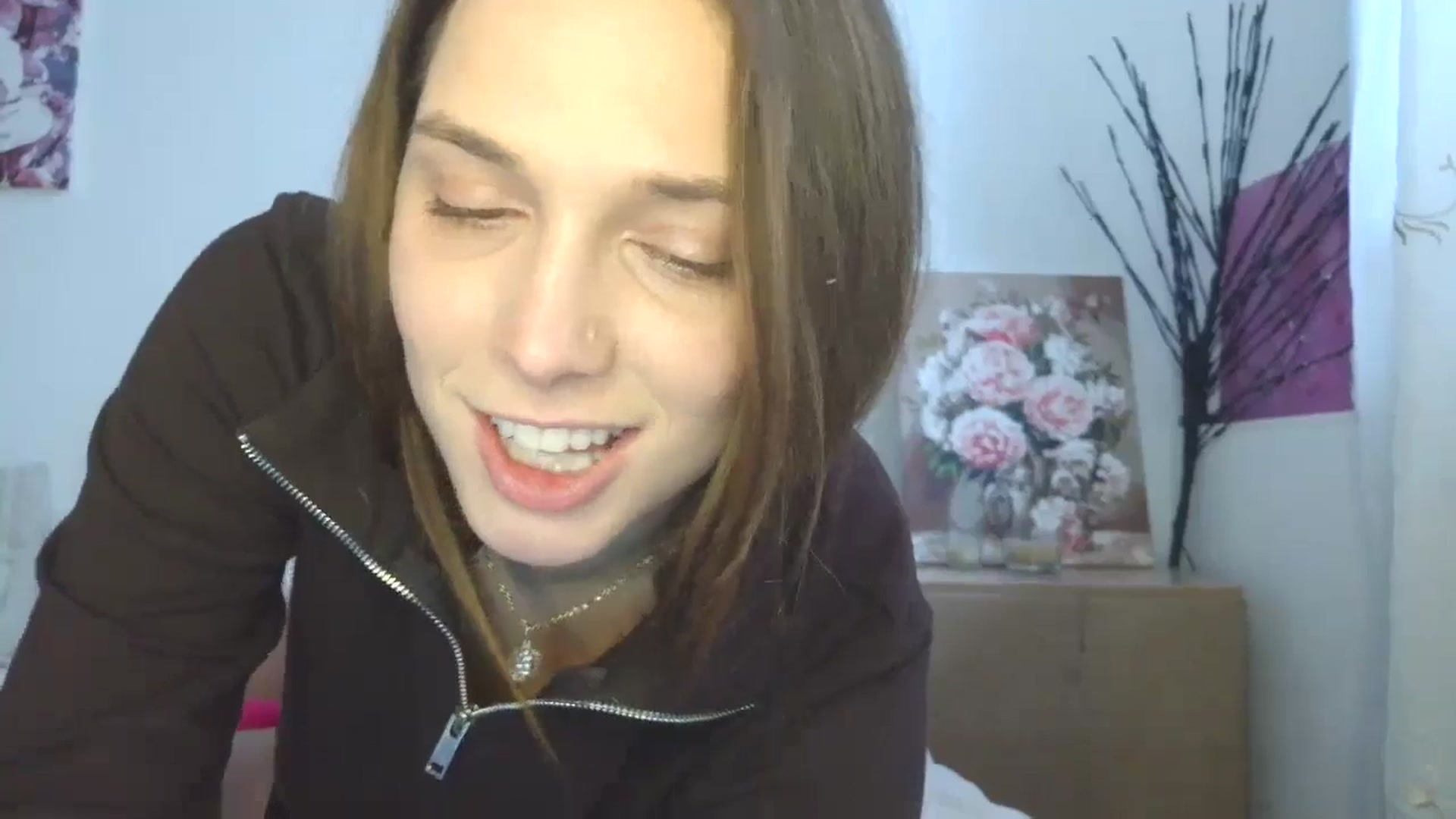 Gallery image thumbnail from HaleyReed's myfreecams stream on, 03/04/2026, 13:36 image 5 of 20