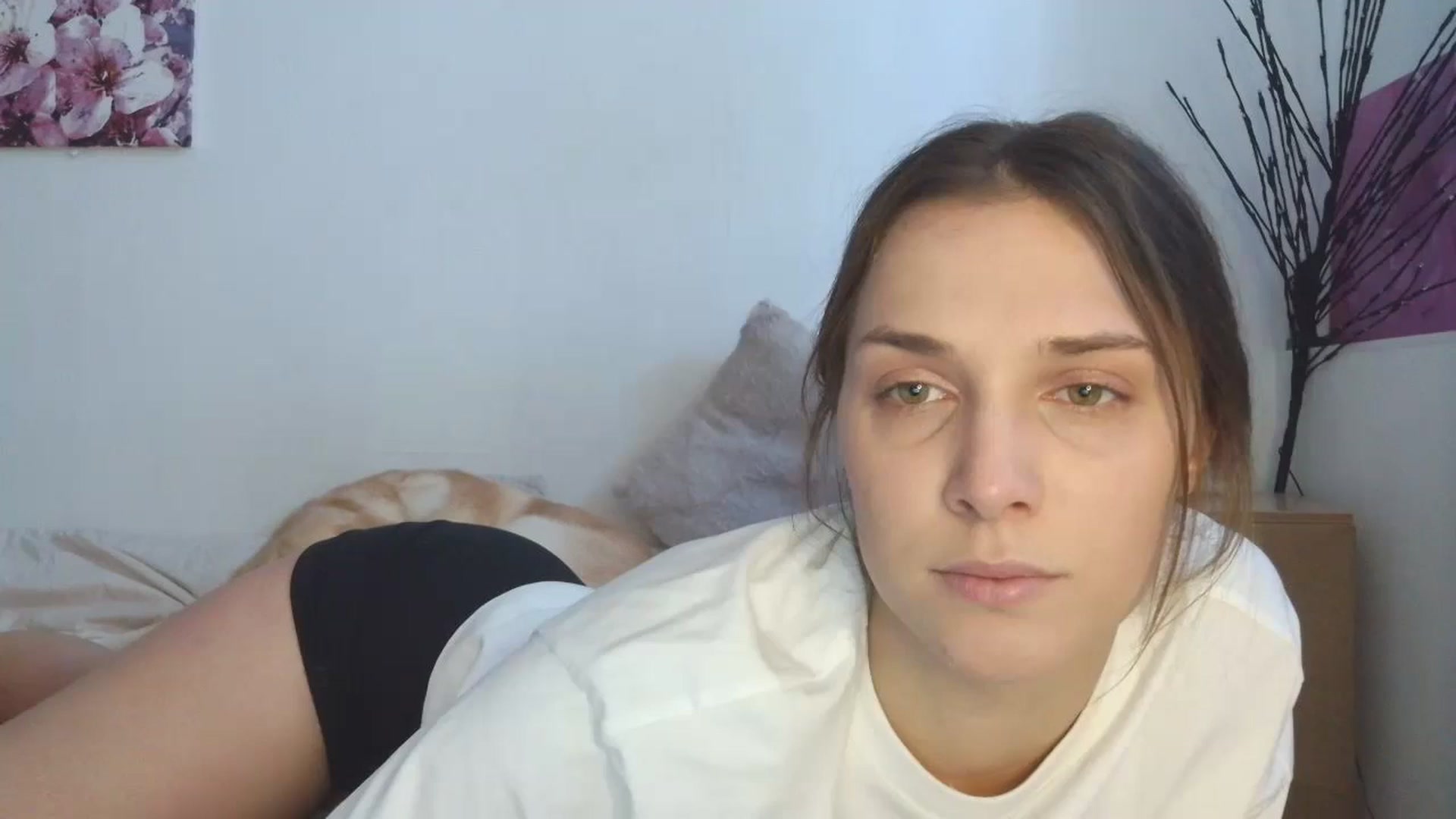 Gallery image thumbnail from HaleyReed's myfreecams stream on, 03/07/2026, 11:18 image 1 of 20