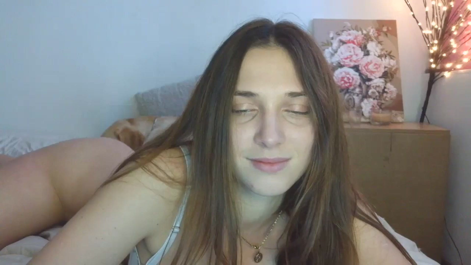 Gallery image thumbnail from HaleyReed's myfreecams stream on, 03/07/2026, 14:25 image 16 of 20