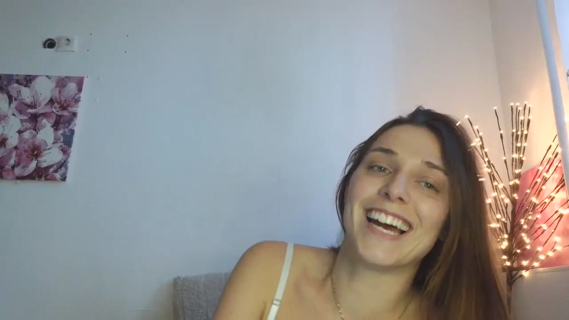 Gallery image thumbnail from HaleyReed's myfreecams stream on, 03/07/2026, 14:25 image 5 of 20