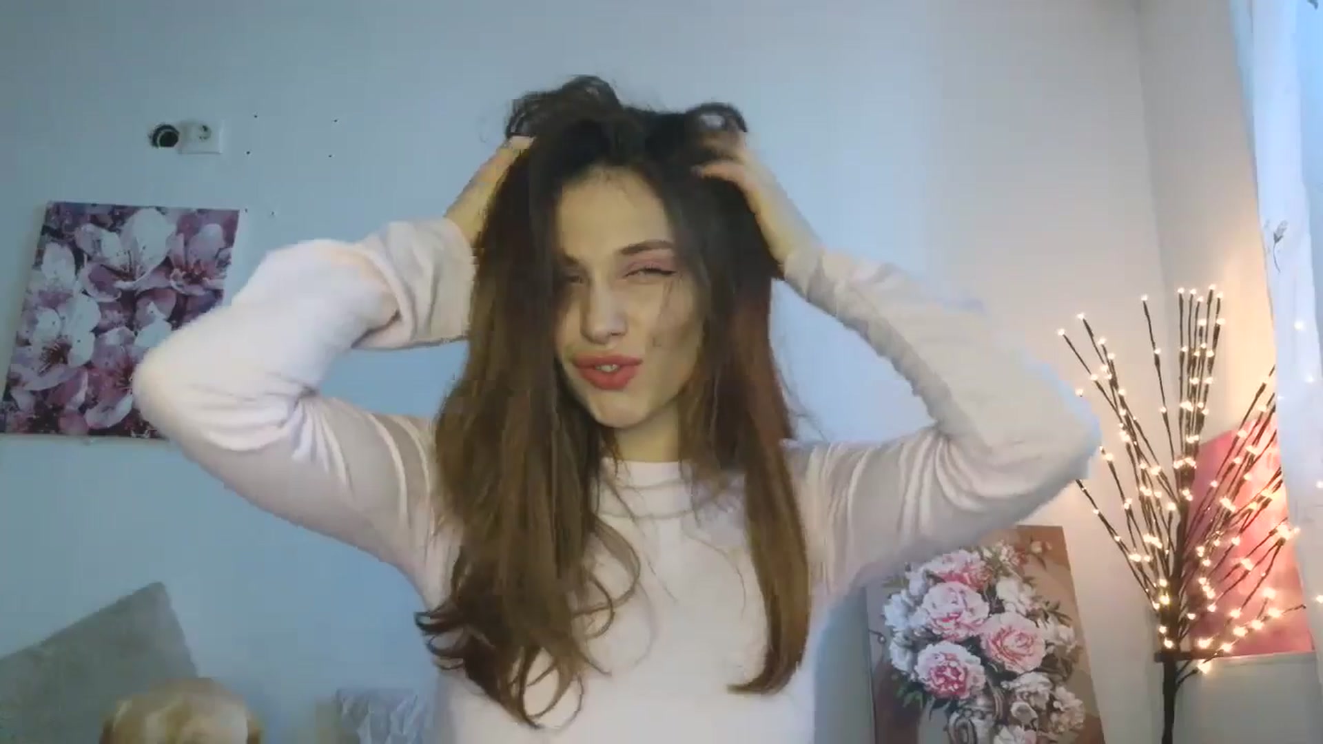 Gallery image thumbnail from HaleyReed's myfreecams stream on, 03/09/2026, 14:16 image 7 of 20