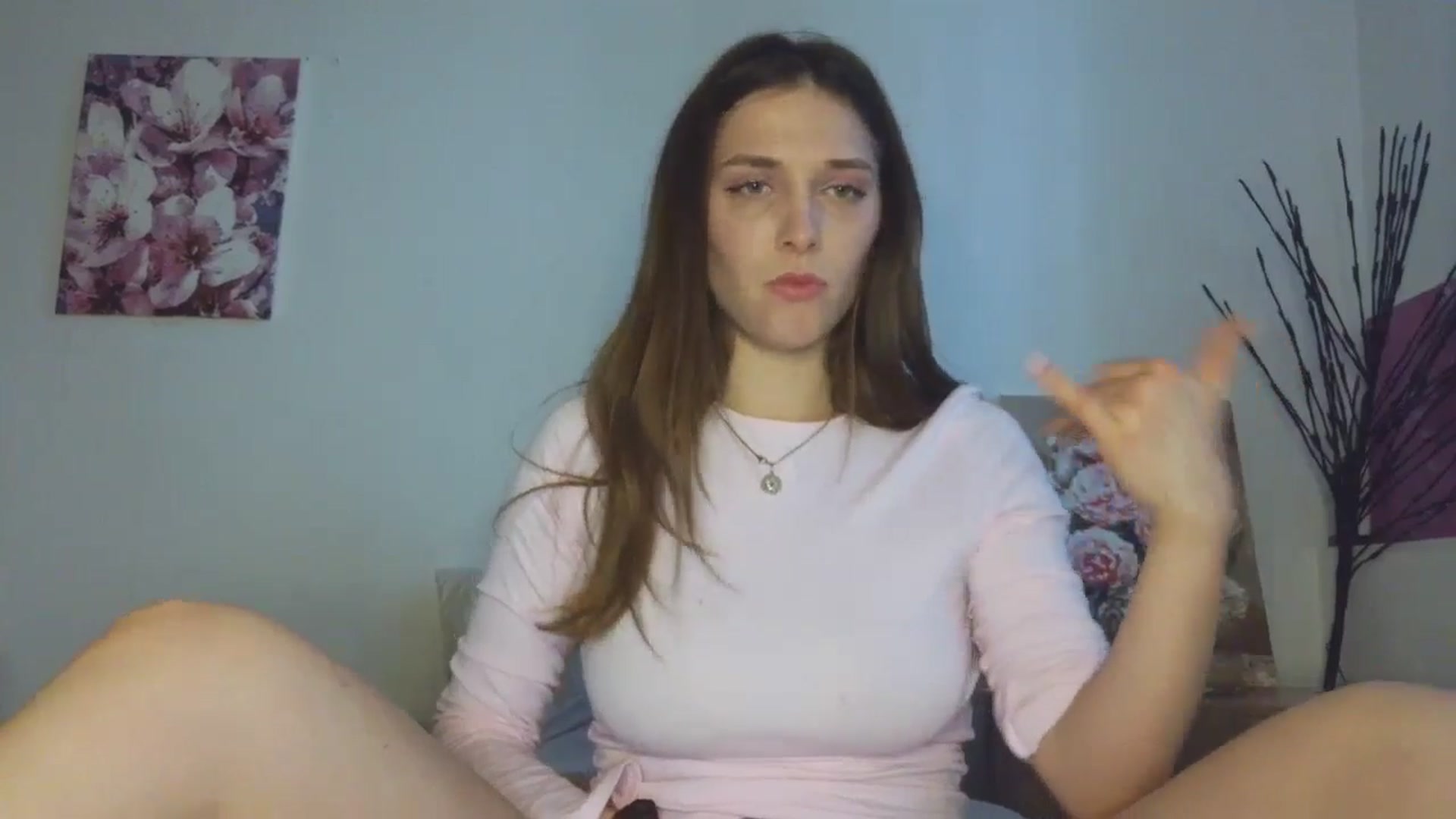 Gallery image thumbnail from HaleyReed's myfreecams stream on, 03/09/2026, 15:17 image 18 of 20