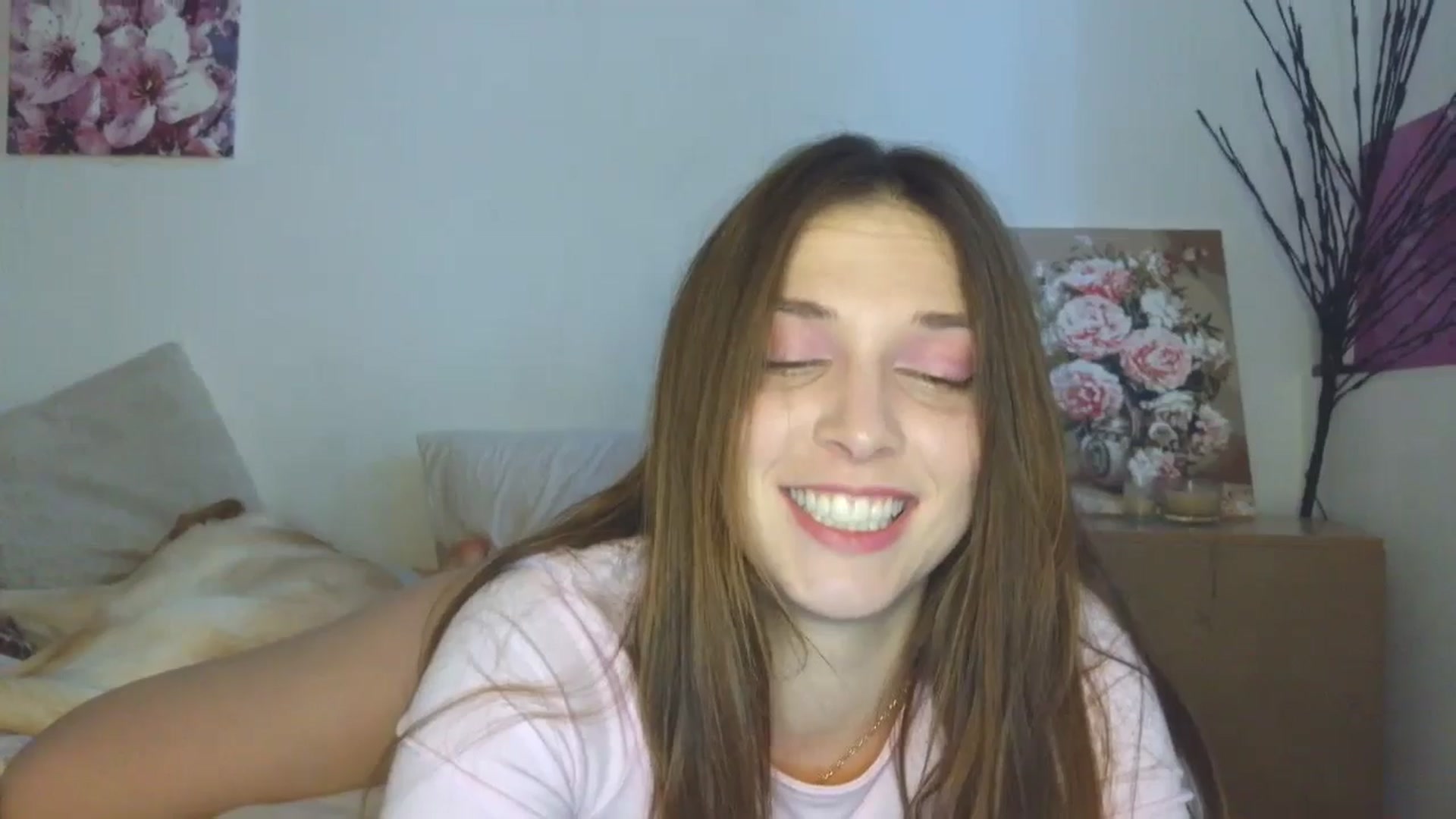 Gallery image thumbnail from HaleyReed's myfreecams stream on, 03/09/2026, 15:17 image 12 of 20