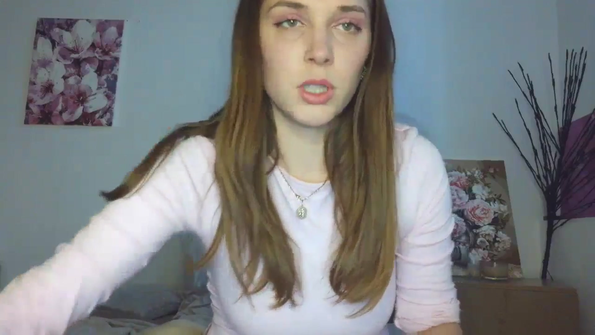 Gallery image thumbnail from HaleyReed's myfreecams stream on, 03/09/2026, 15:17 image 19 of 20