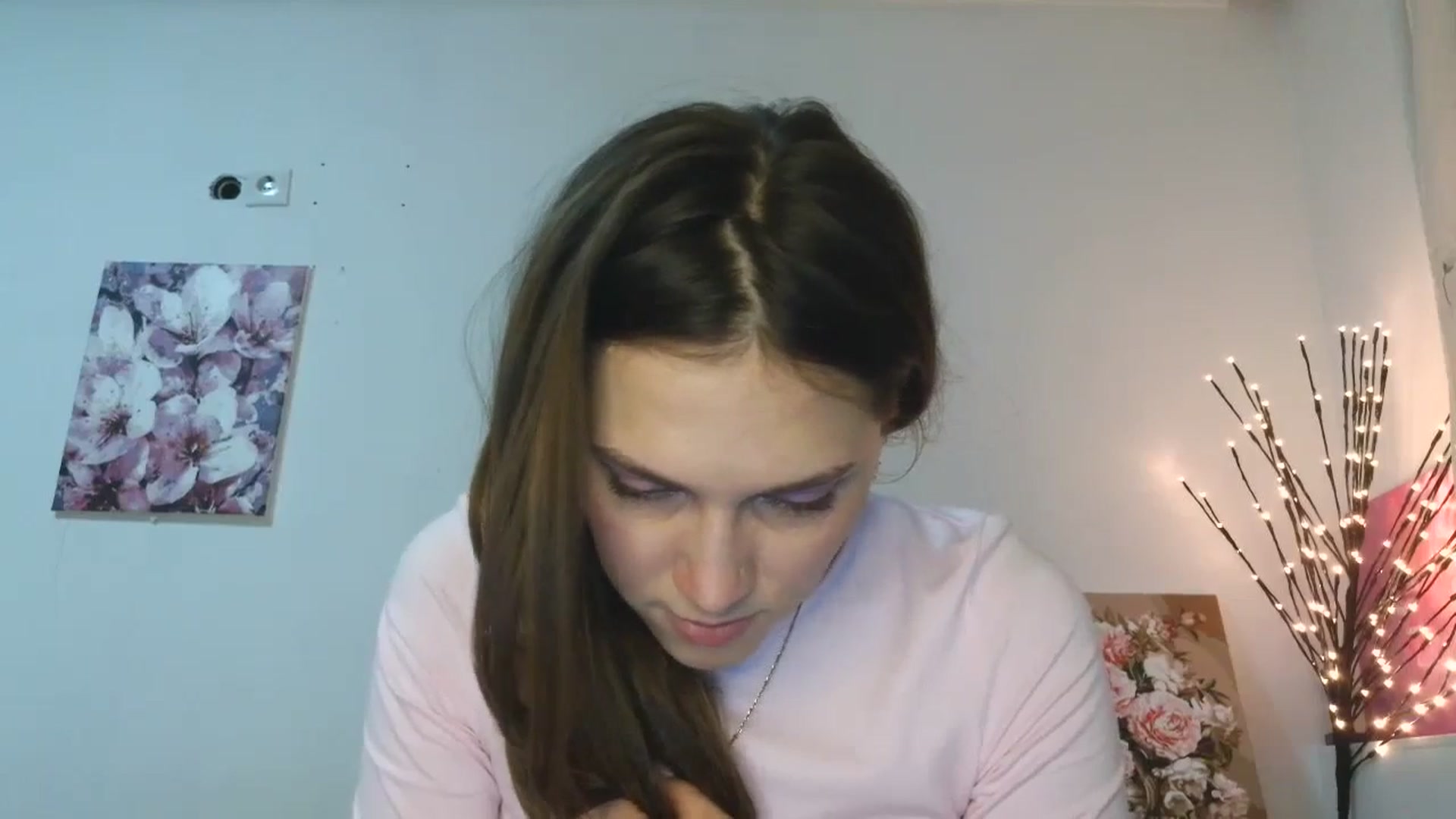 Gallery image thumbnail from HaleyReed's myfreecams stream on, 03/09/2026, 17:25 image 15 of 20