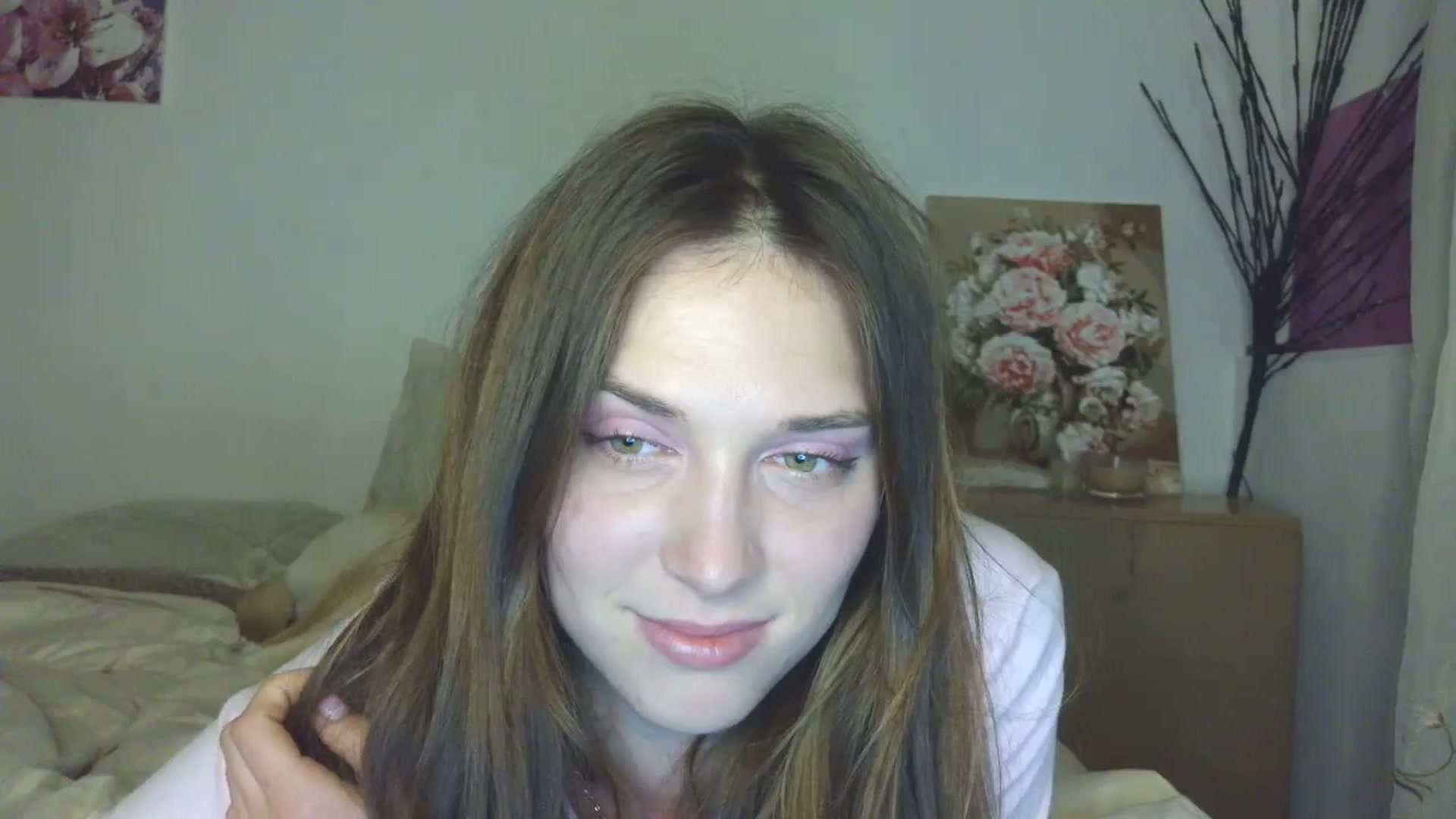 Gallery image thumbnail from HaleyReed's myfreecams stream on, 03/09/2026, 18:49 image 12 of 20