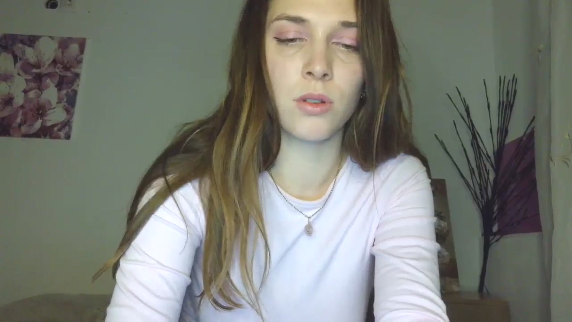 Gallery image thumbnail from HaleyReed's myfreecams stream on, 03/09/2026, 18:49 image 15 of 20