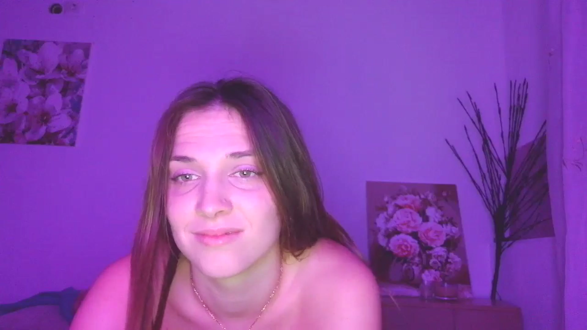 Gallery image thumbnail from HaleyReed's myfreecams stream on, 03/09/2026, 18:49 image 19 of 20