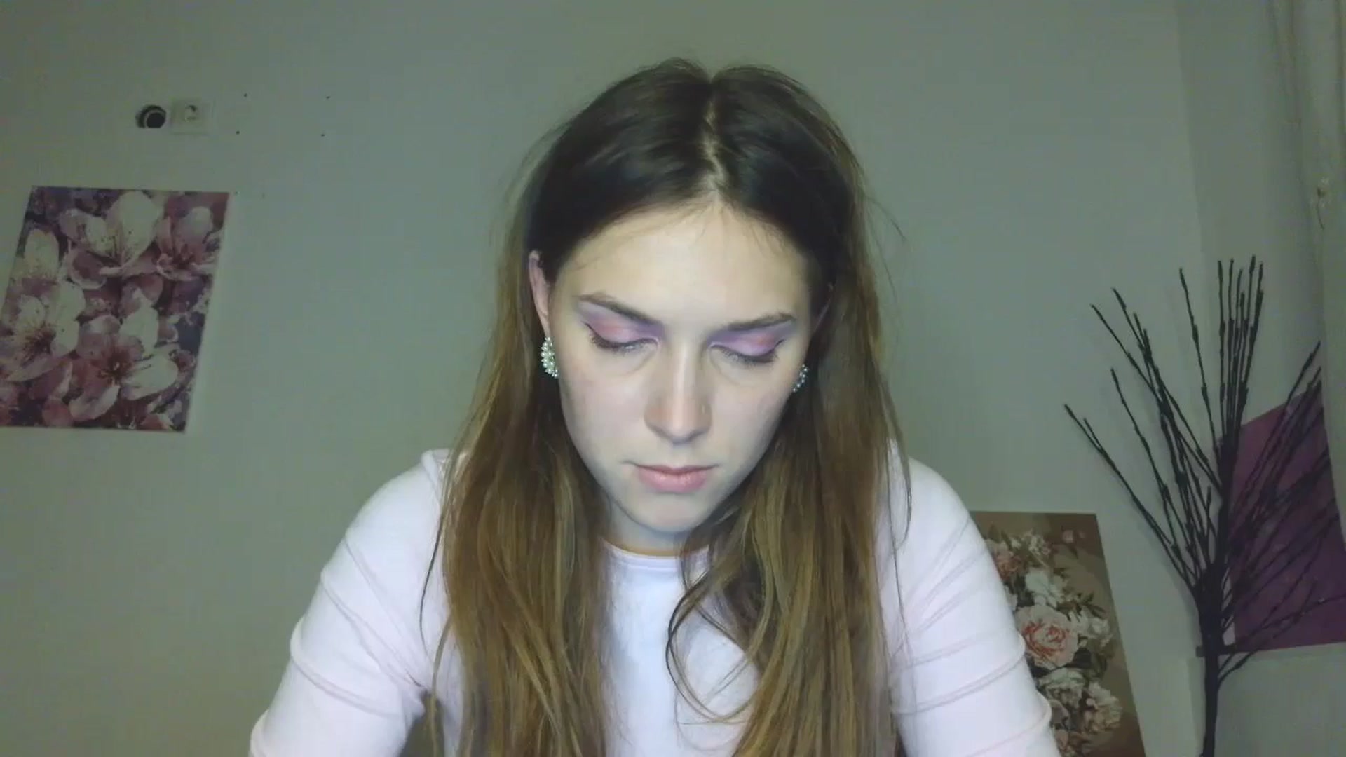 Gallery image thumbnail from HaleyReed's myfreecams stream on, 03/09/2026, 18:49 image 3 of 20