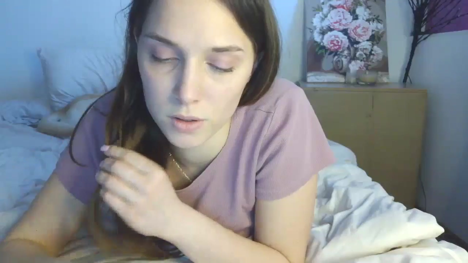 Gallery image thumbnail from HaleyReed's myfreecams stream on, 03/12/2026, 14:05 image 16 of 20