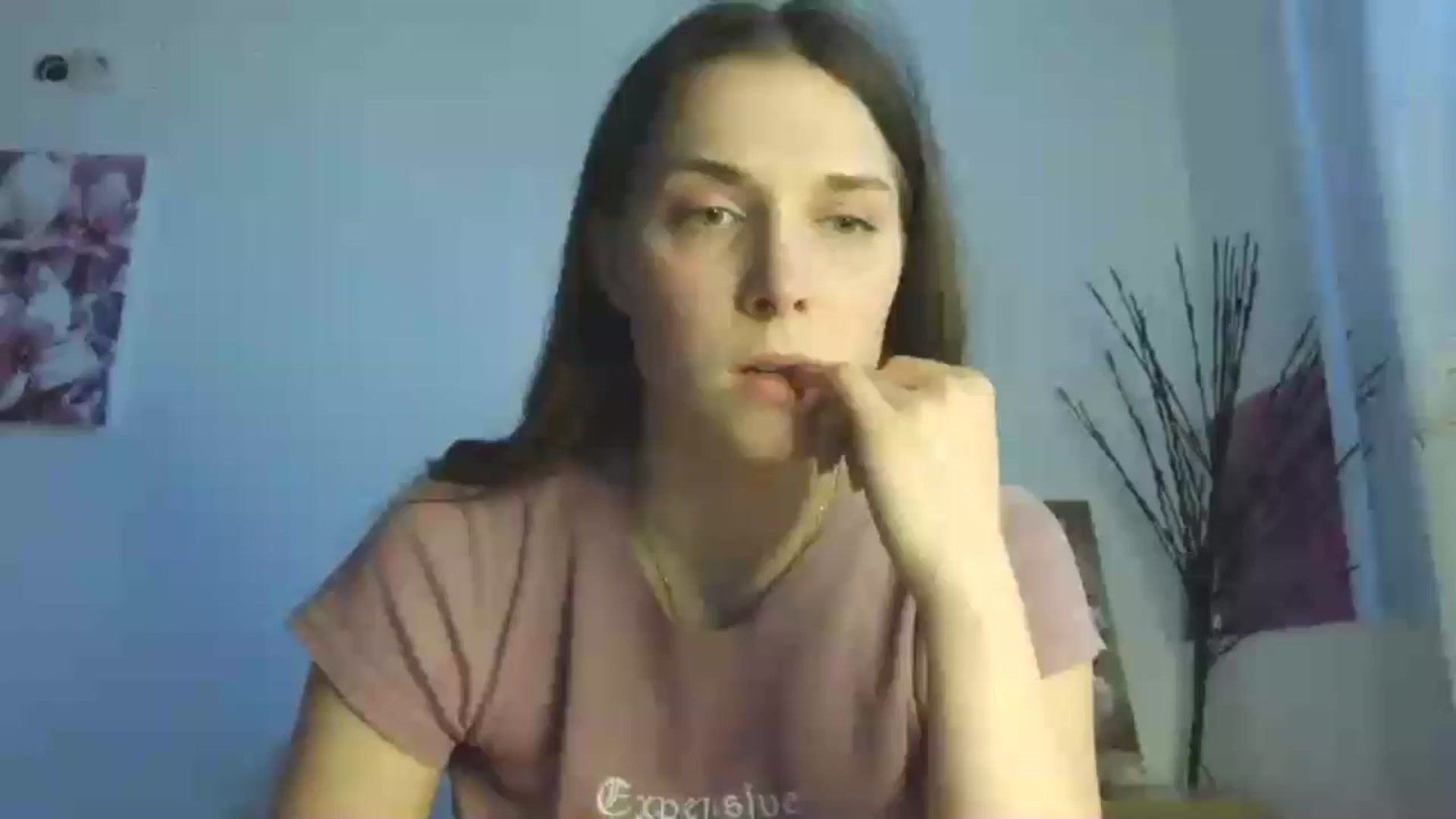 Gallery image thumbnail from HaleyReed's myfreecams stream on, 03/12/2026, 15:21 image 2 of 20