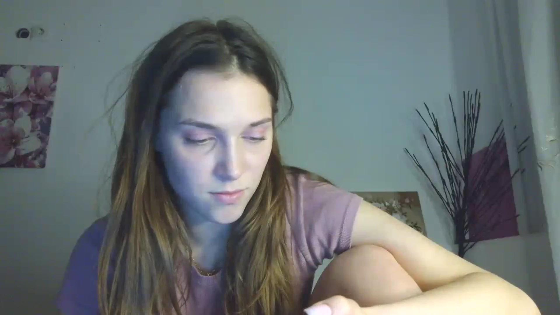 Gallery image thumbnail from HaleyReed's myfreecams stream on, 03/12/2026, 16:17 image 16 of 20