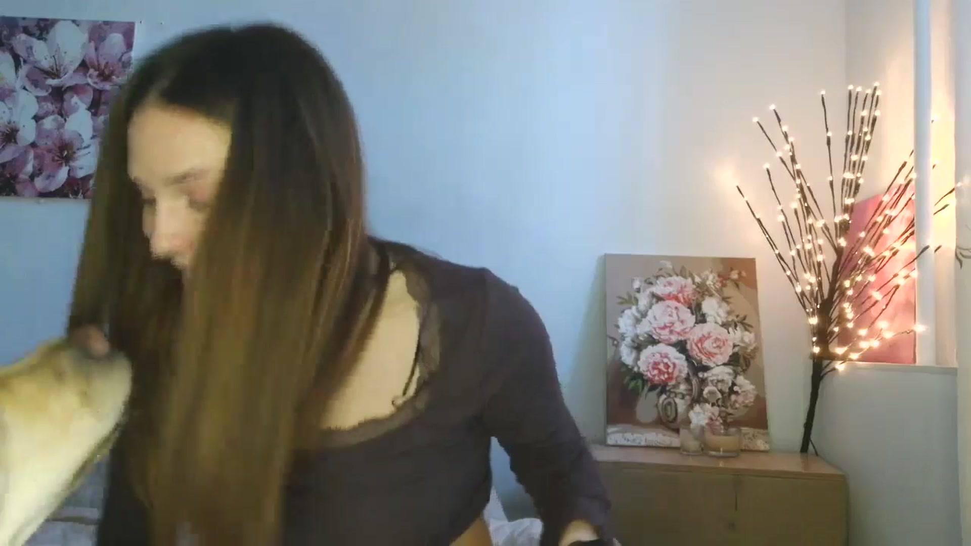 Gallery image thumbnail from HaleyReed's myfreecams stream on, 03/13/2026, 13:34 image 17 of 20