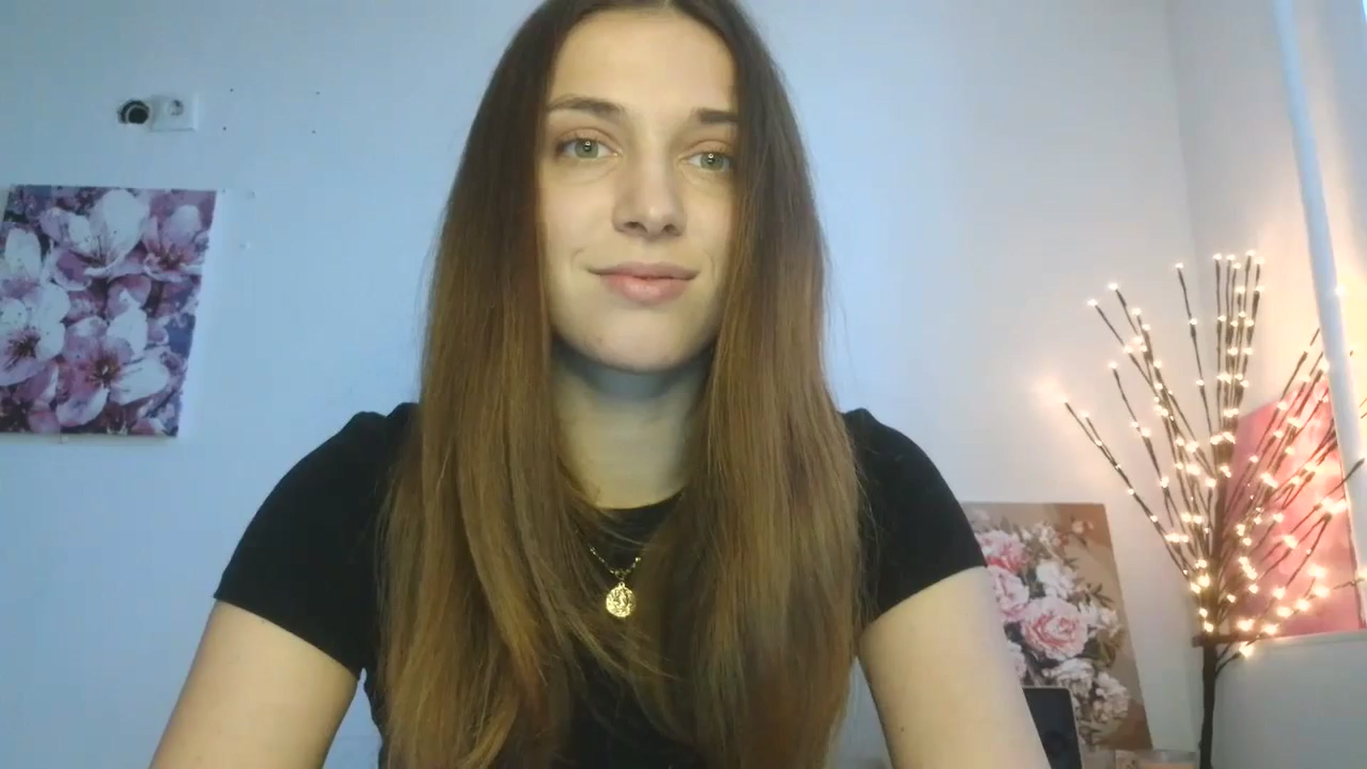 Gallery image thumbnail from HaleyReed's myfreecams stream on, 03/14/2026, 13:12 image 3 of 20