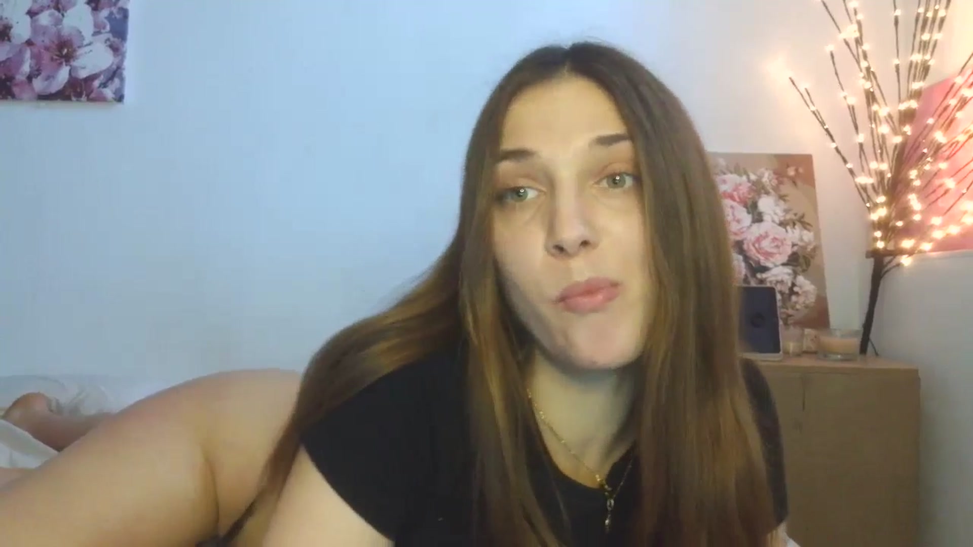 Gallery image thumbnail from HaleyReed's myfreecams stream on, 03/14/2026, 13:12 image 18 of 20