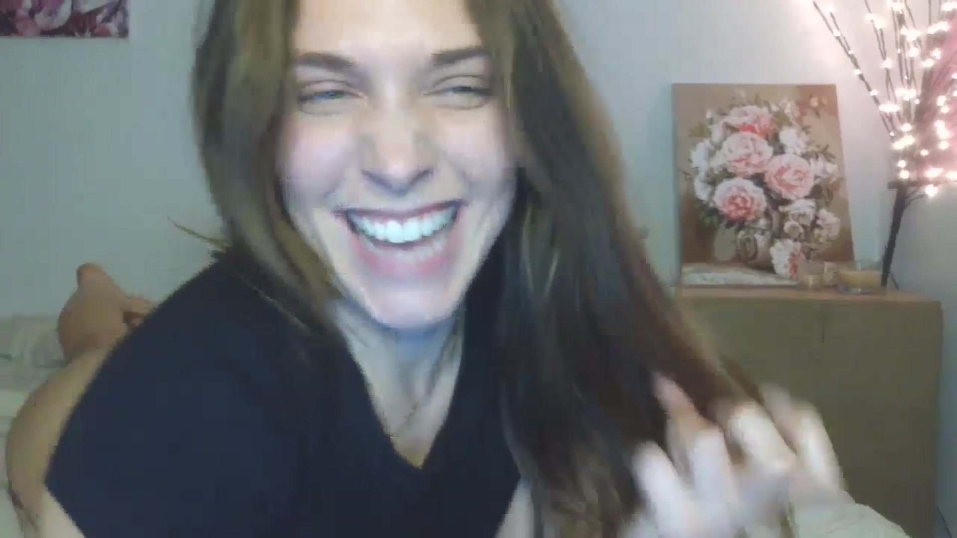 Gallery image thumbnail from HaleyReed's myfreecams stream on, 03/14/2026, 15:53 image 8 of 20