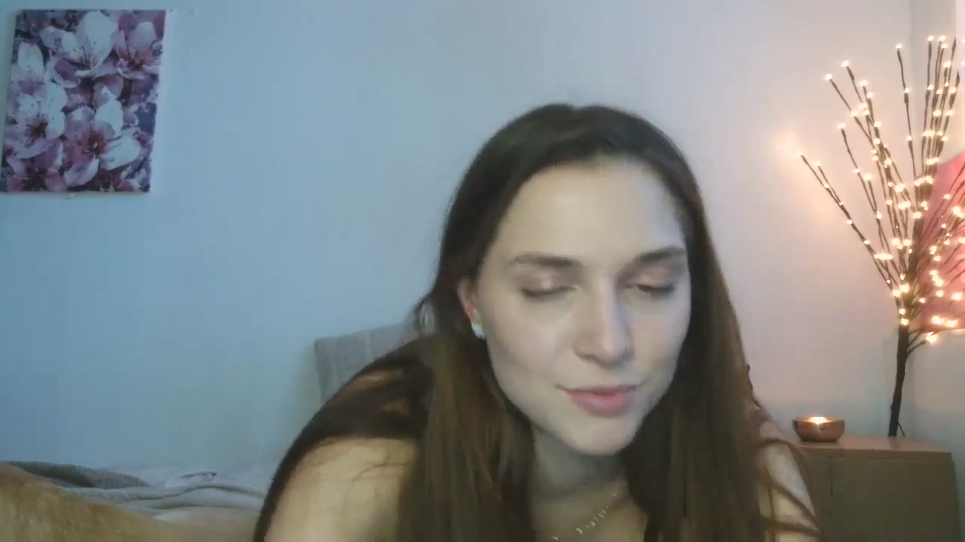 Gallery image thumbnail from HaleyReed's myfreecams stream on, 03/15/2026, 14:08 image 19 of 20